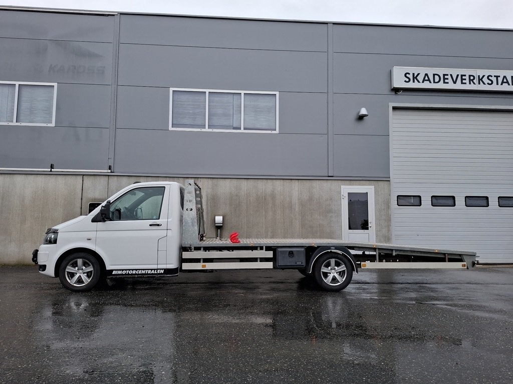 Volkswagen Transporter 2011, bild 2/10