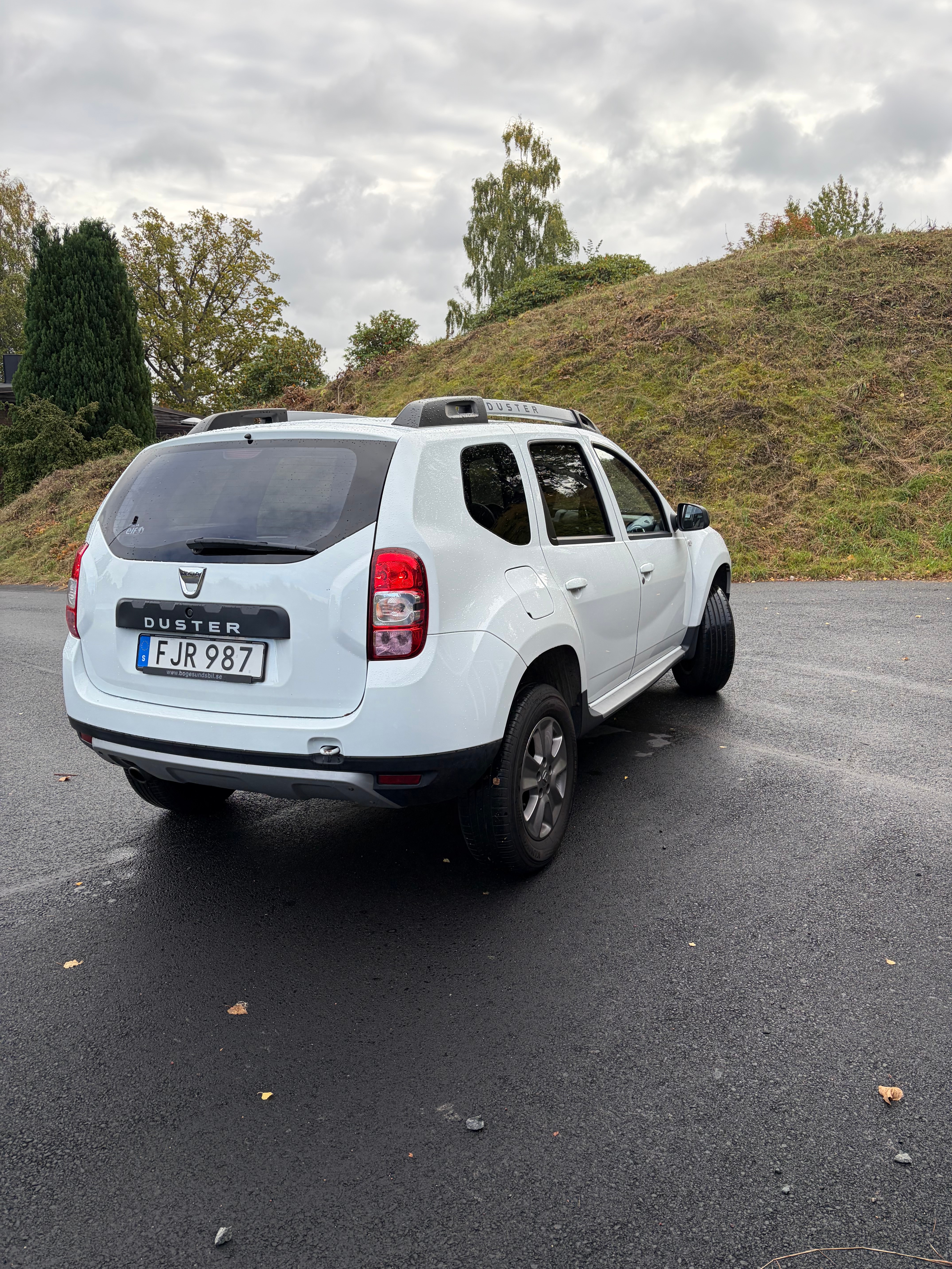 Dacia Duster 1.2 TCe Manuell 2017, bild 3/4