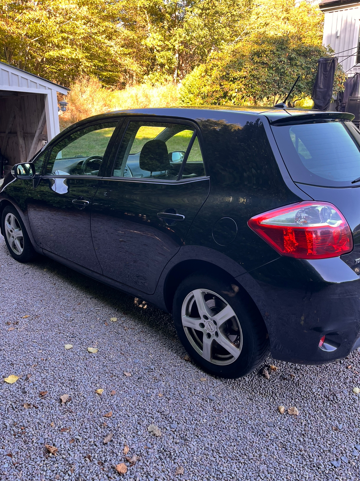 Toyota Auris 2012, bild 5/13