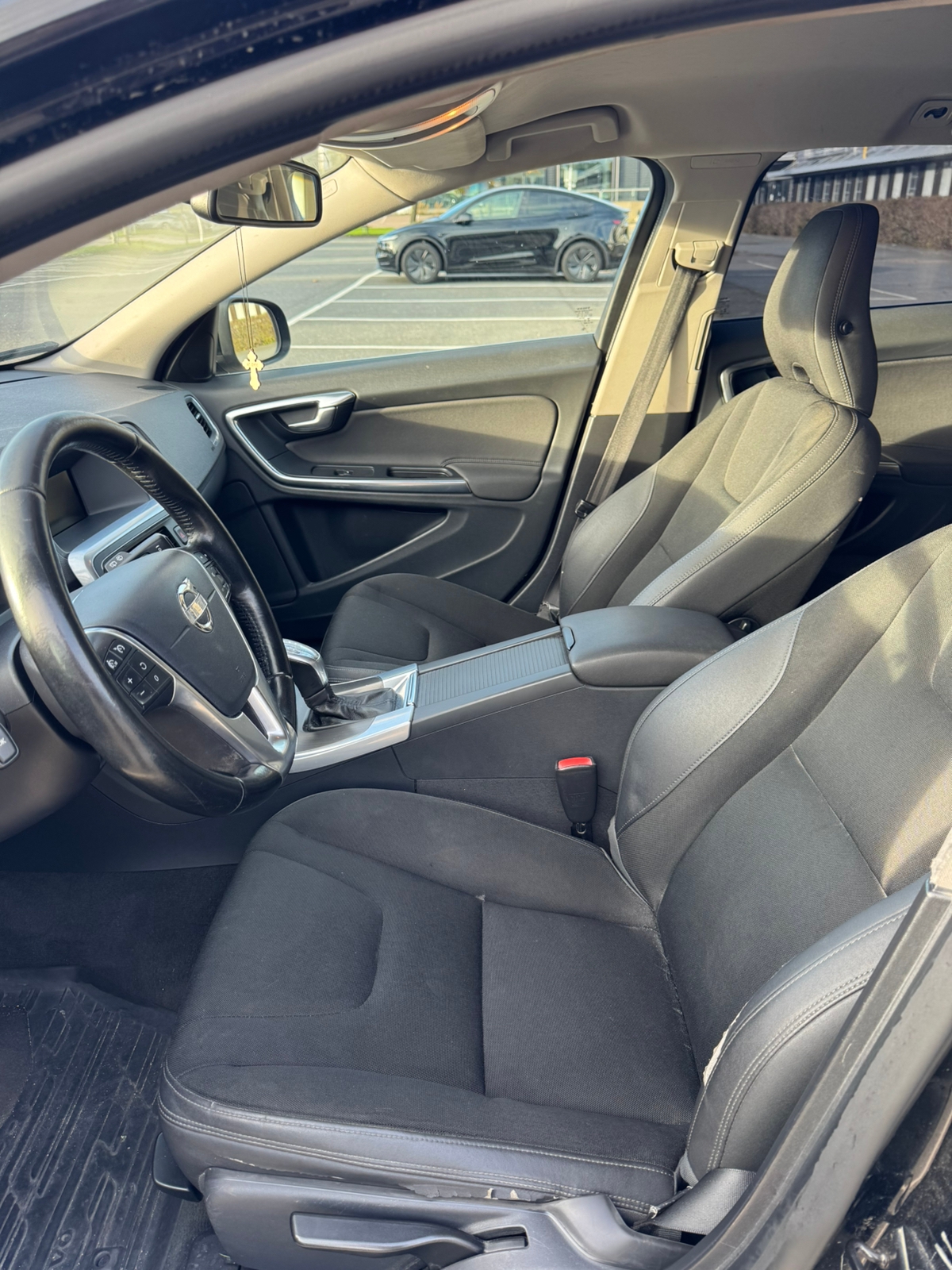 Volvo V60 D3 Geartronic 2013, kuva 7/8