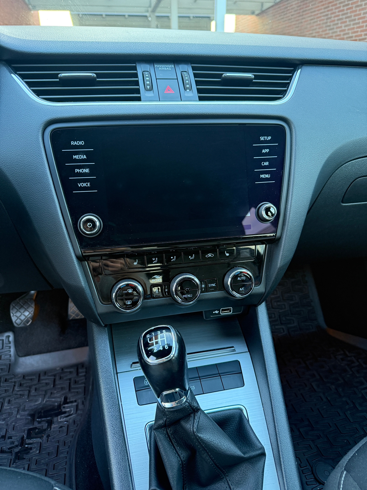 Skoda Octavia Kombi 1.0 TSI Manuell 2020, kuva 7/10