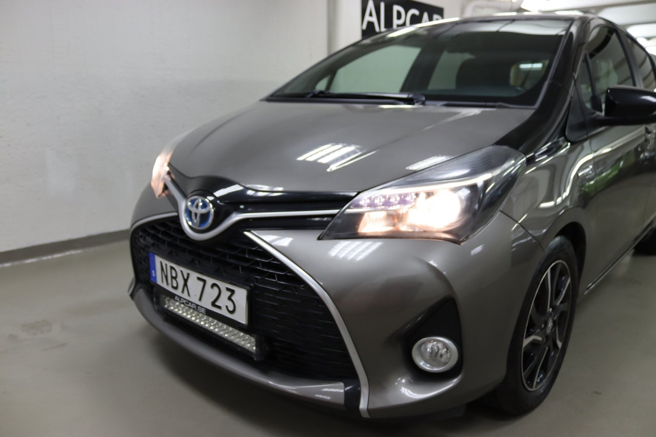Toyota Yaris HYBRIDE E-CVT ACTIVE 2016, photo 4/22