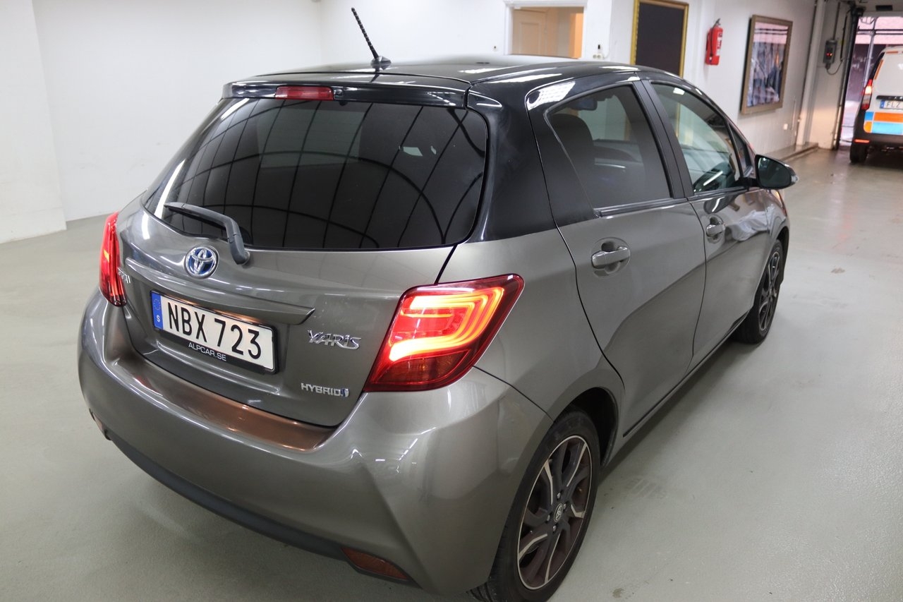 Toyota Yaris HYBRIDE E-CVT ACTIVE 2016, photo 7/22