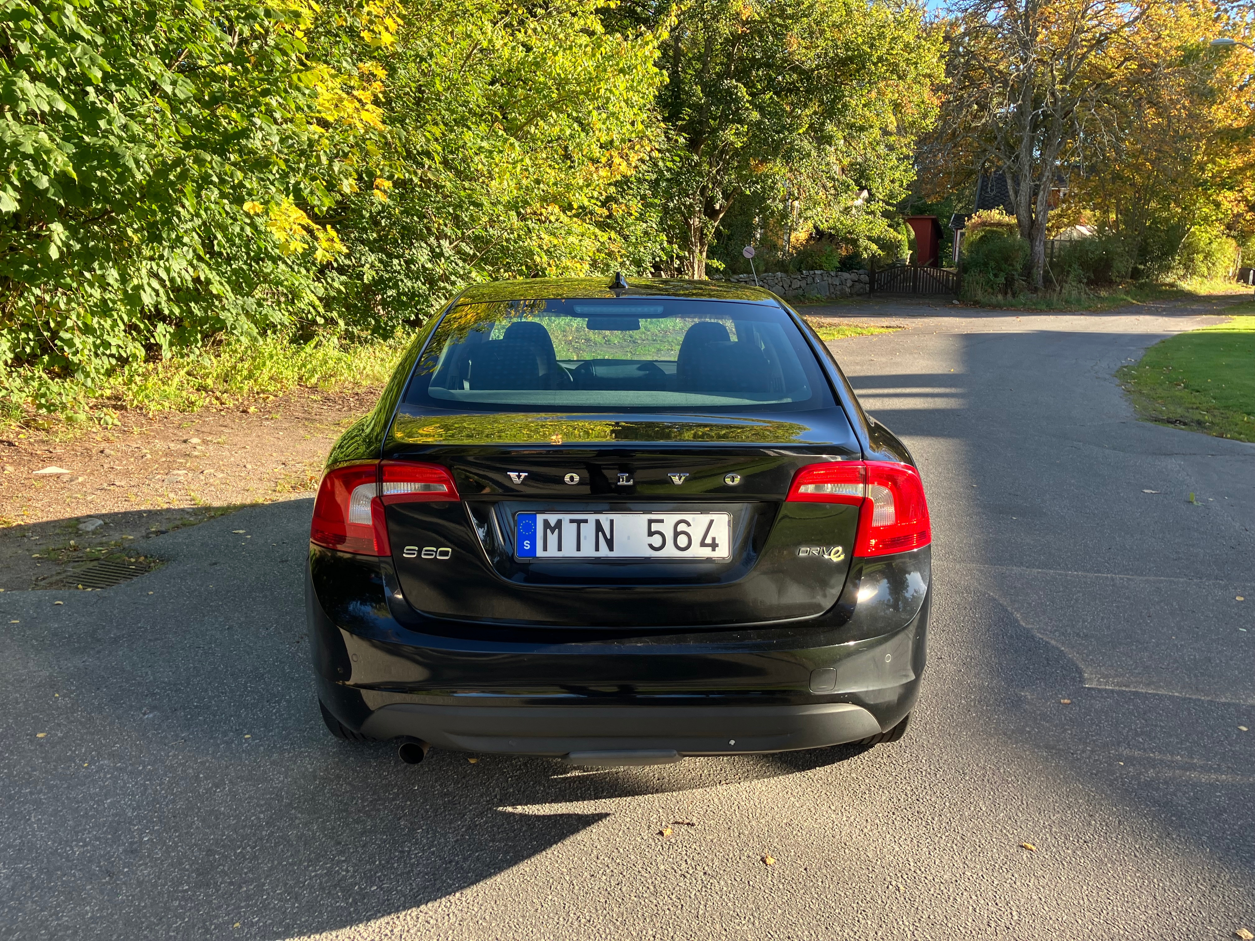 Volvo S60 DRIVe Powershift 2012, bild 2/9