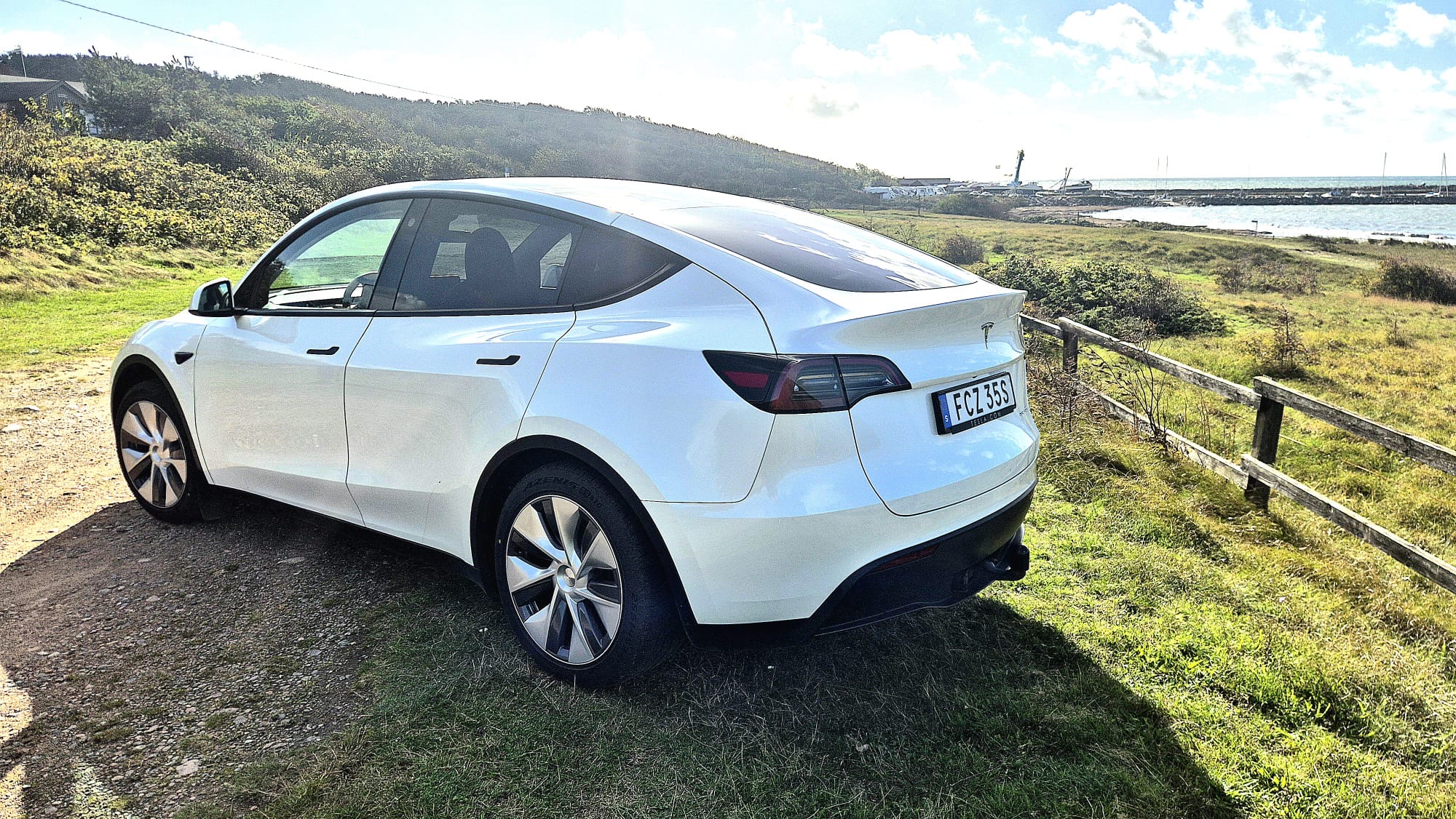 Tesla Model Y Long Range AWD 2023, bild 3/3