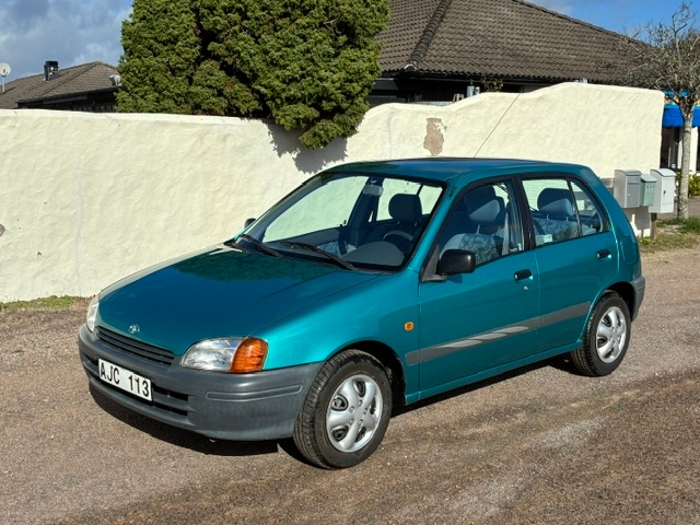 Toyota Starlet
