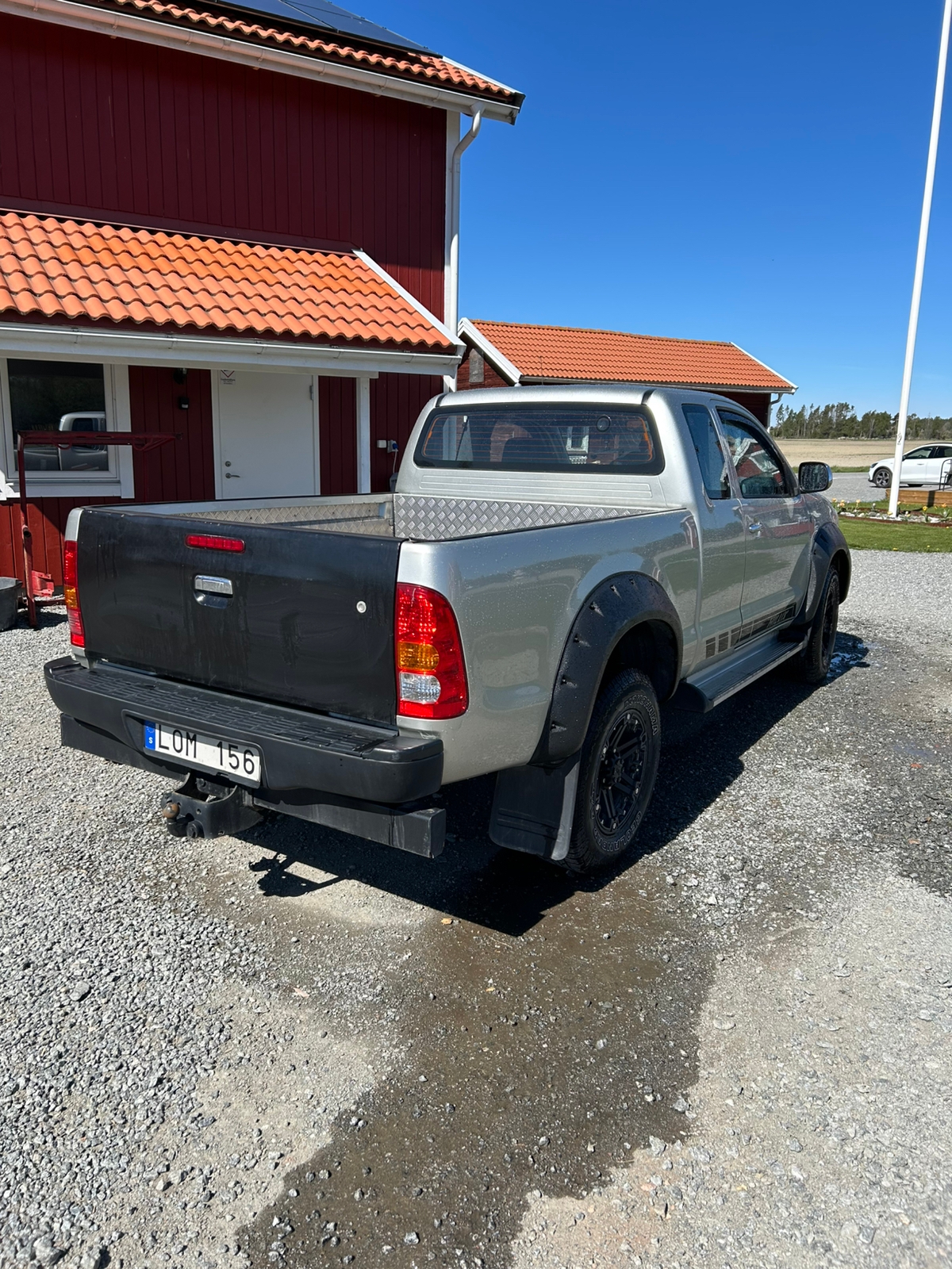 Toyota HiLux Extra Cab 2.5 4x4 Manuell 2011, bild 5/6