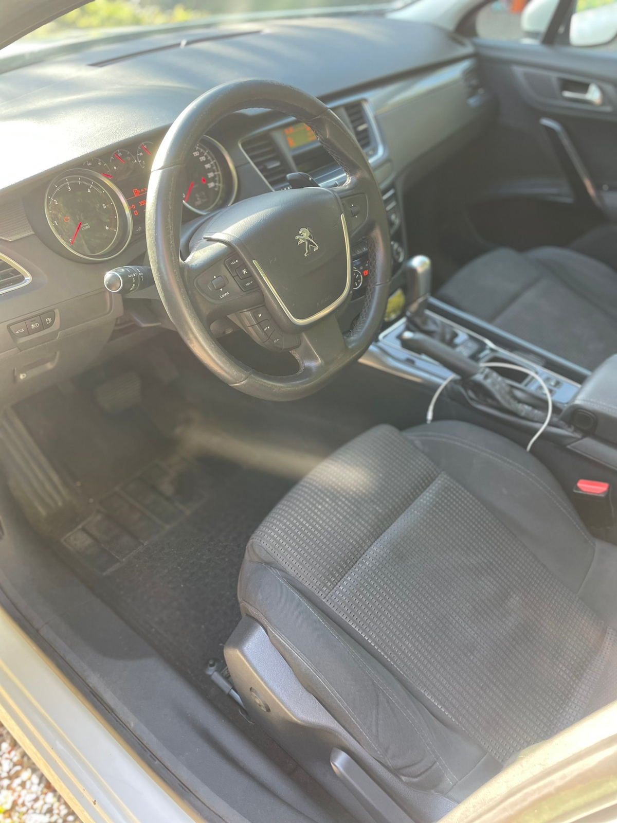 Peugeot 508 2011, kuva 6/8