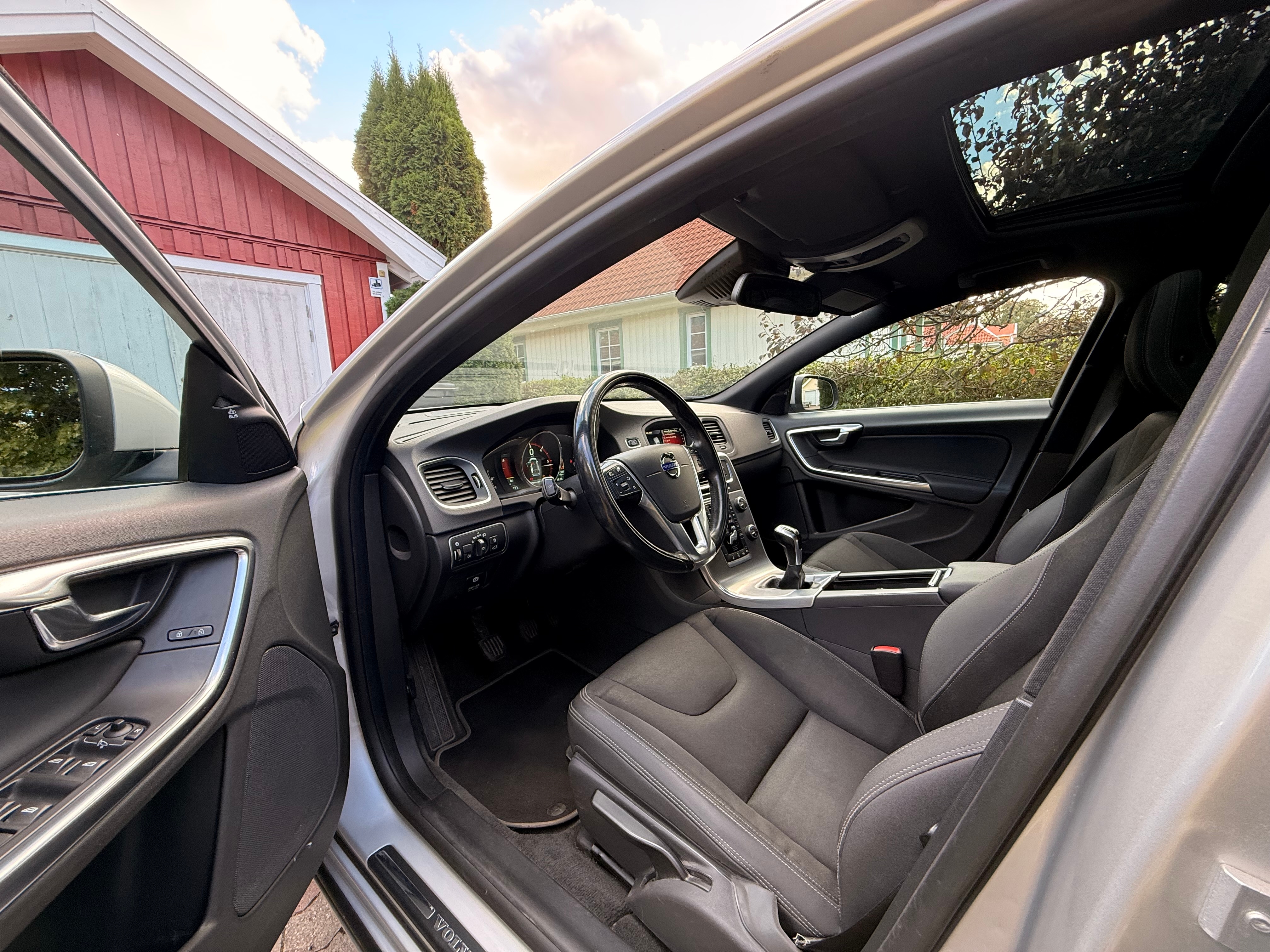 Volvo V60 D4 Manuell 2014, bild 6/11