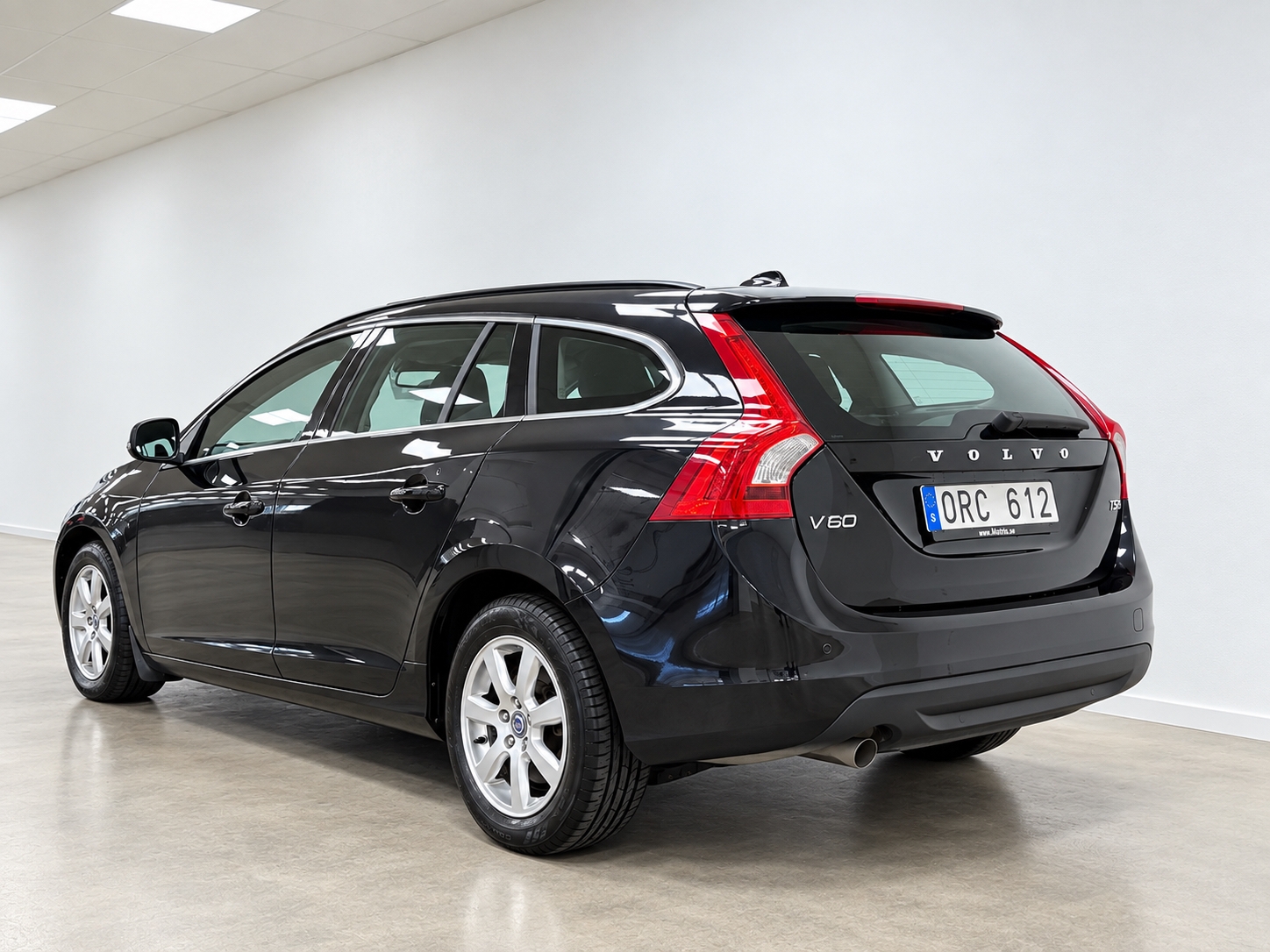 Volvo V60 D3 Geartronic Momentum 2012, bild 4/10