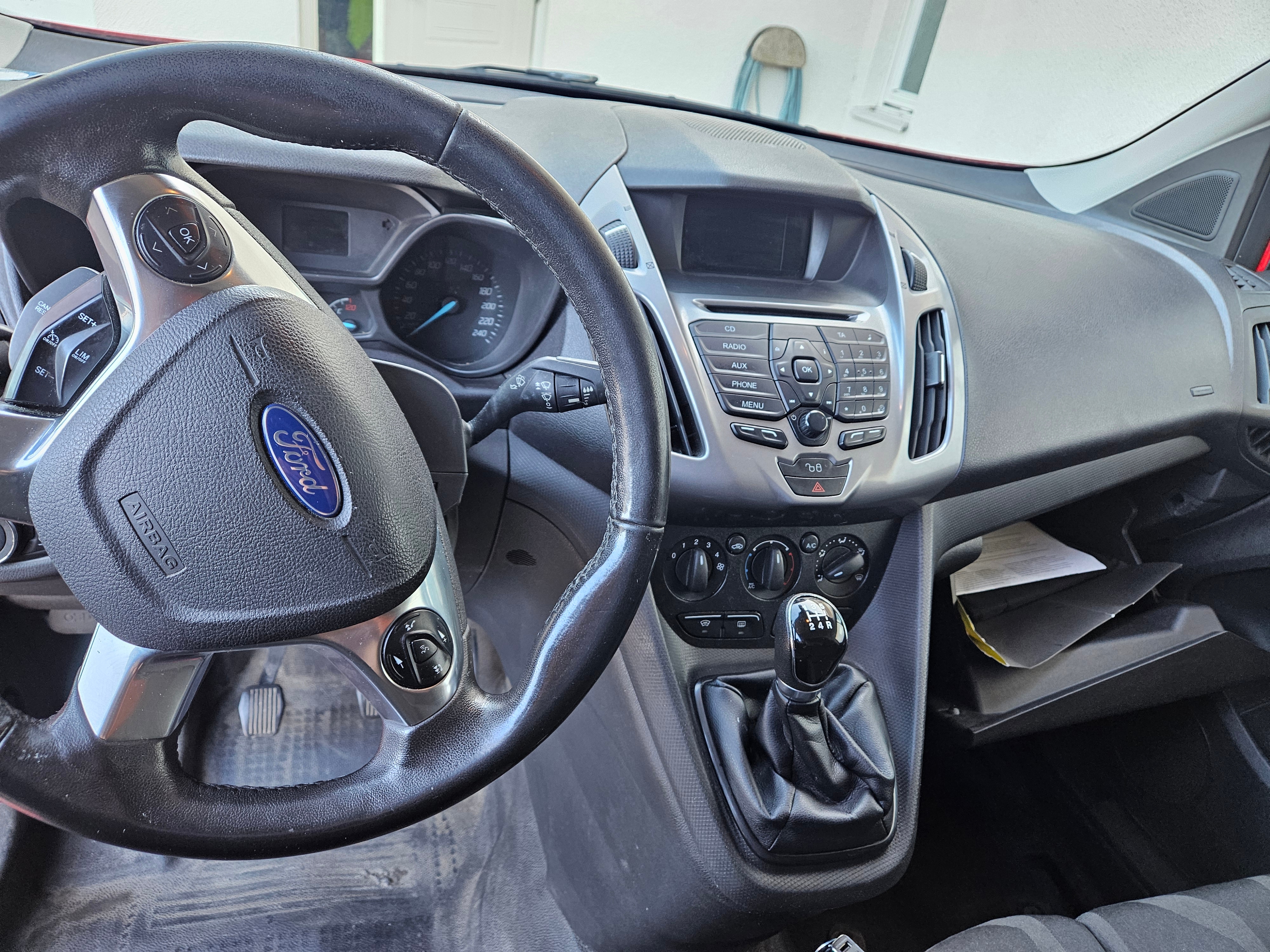 Ford Transit Connect 2017, photo 6/6