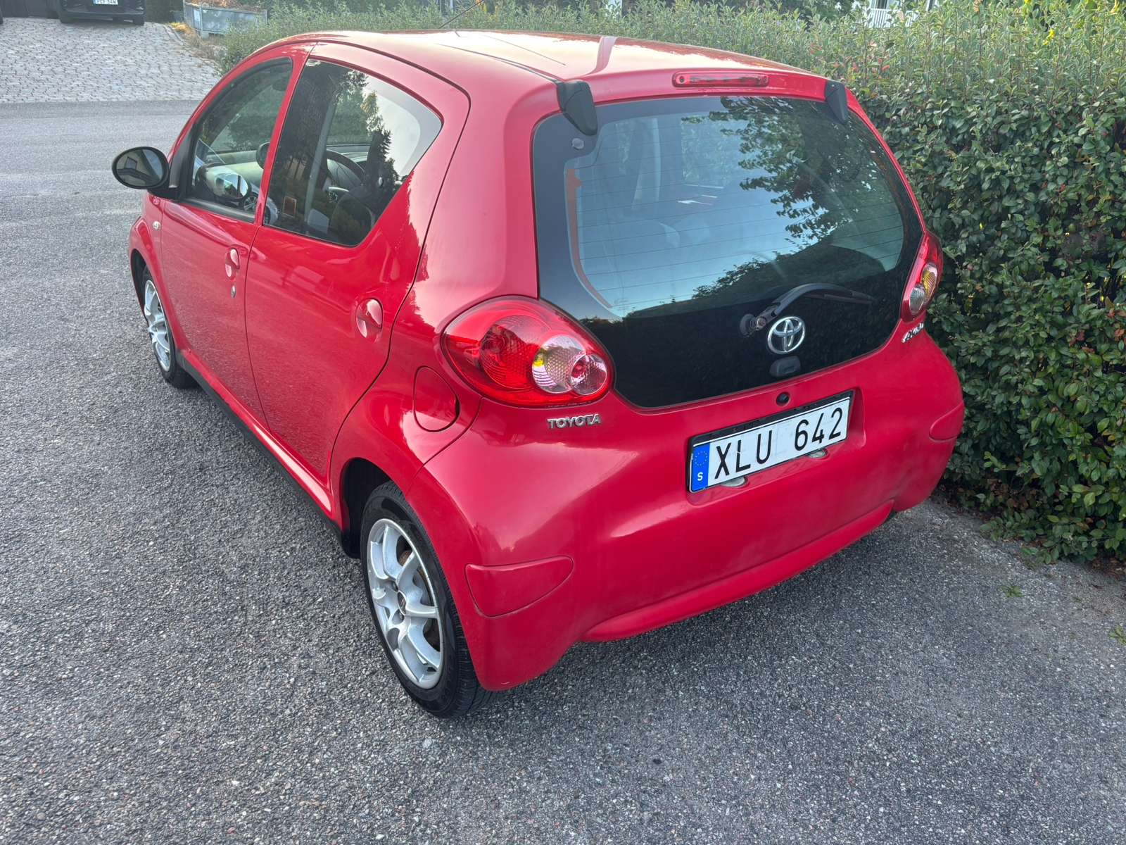 Toyota Aygo 5-dörrar 1.0 VVT-i Manuell 2006, bild 3/4