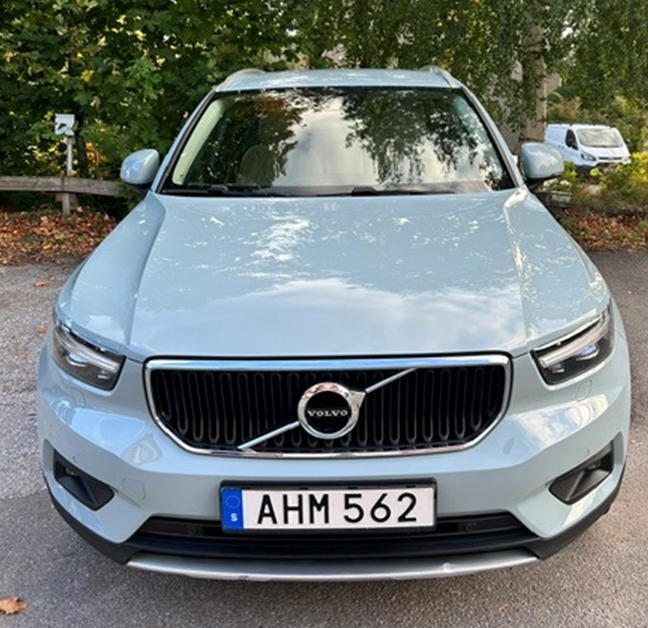 Volvo XC40 T3 Manuell 2019, bild 2/10