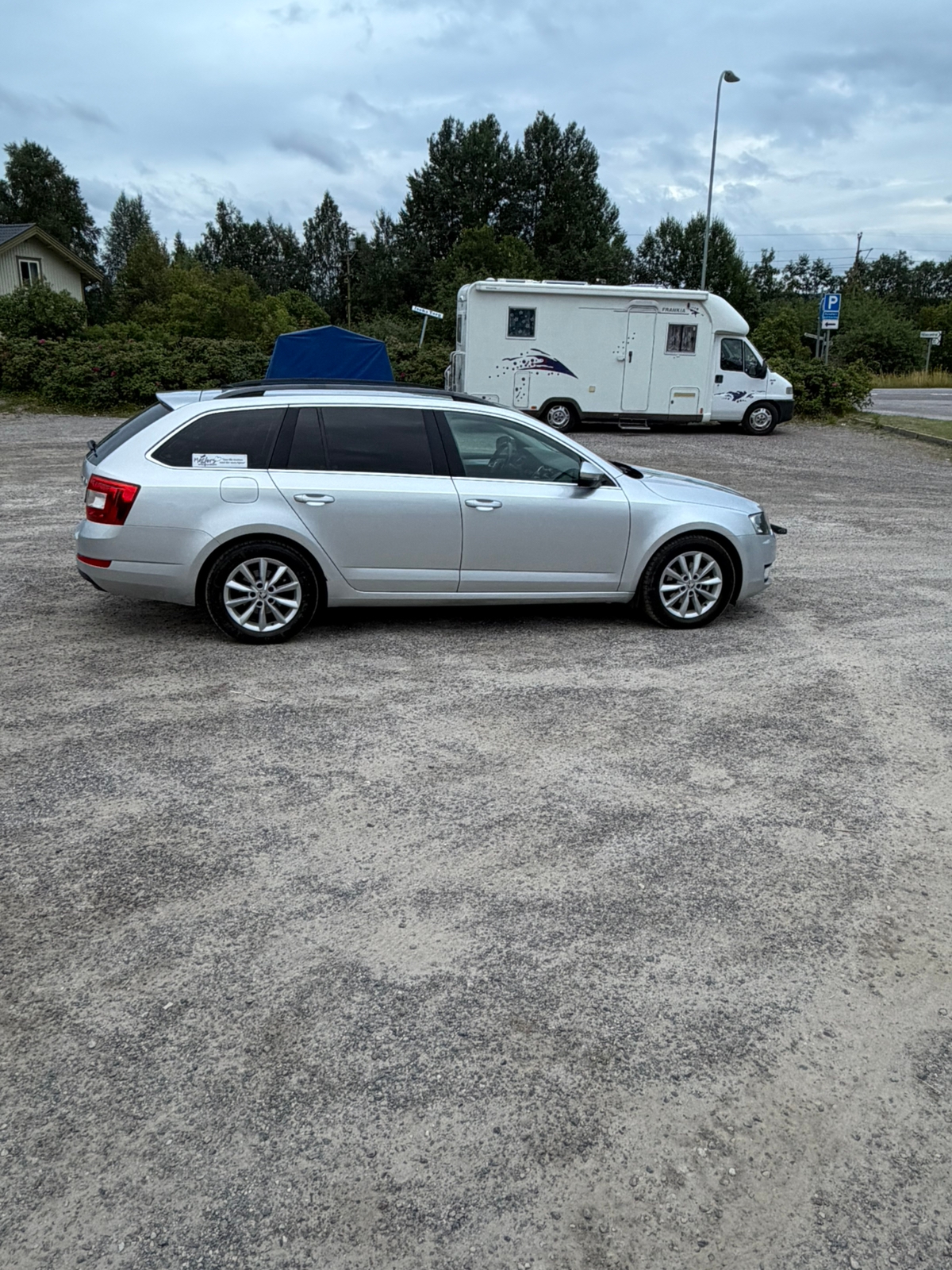Skoda Octavia Kombi 1.6 TDI 4x4 Manuell 2015, bild 3/10