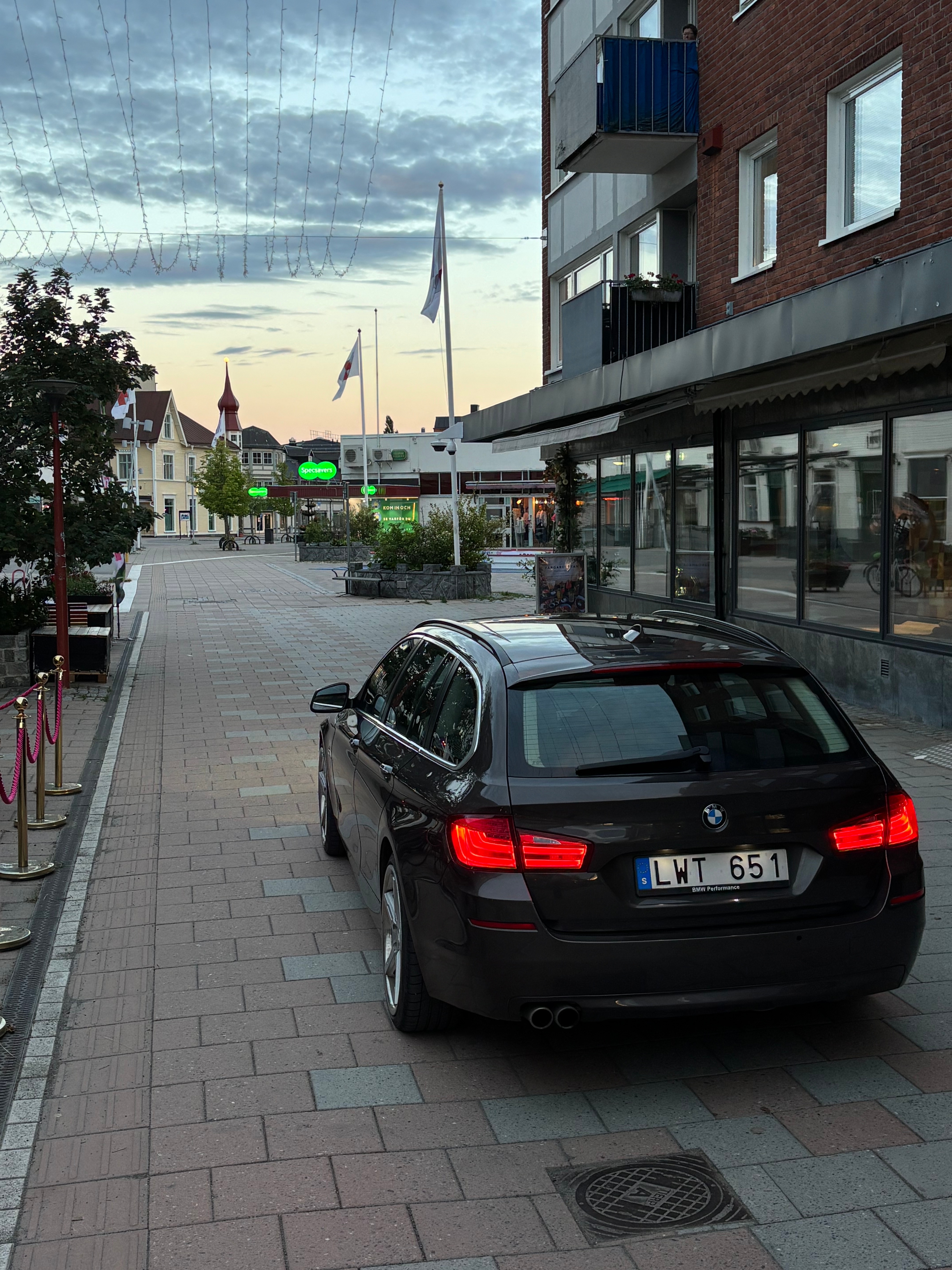 BMW 525 d Touring Steptronic 2012, photo 5/6