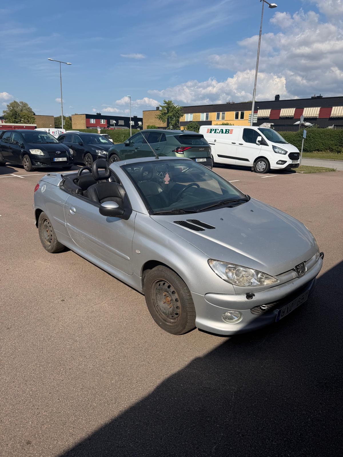 Peugeot 206 CC 1.6 Manuell 2004, bild 2/7