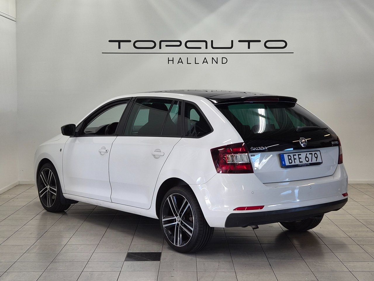 Skoda Rapid Spaceback 1.4 TSI 2014, bild 3/10