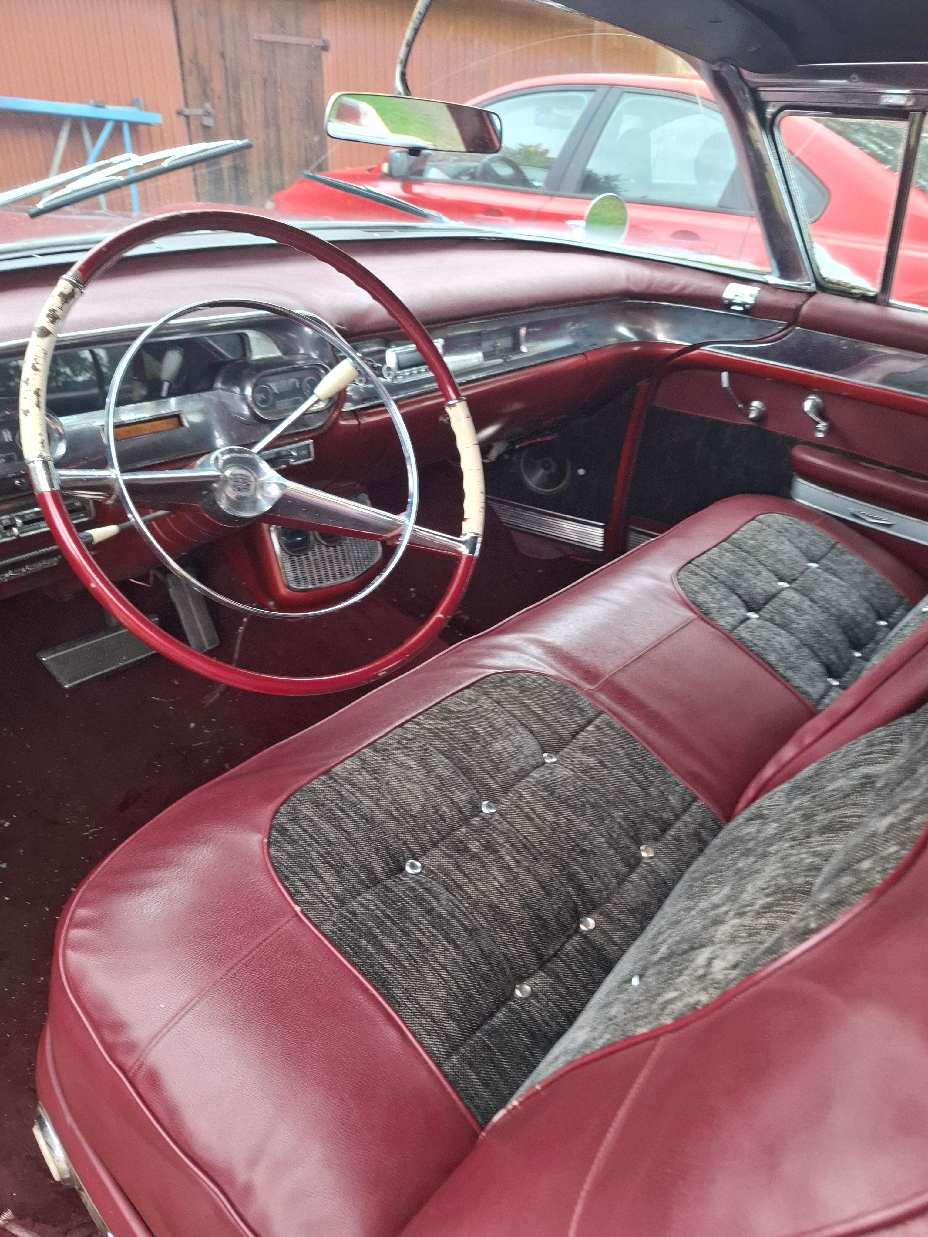 Cadillac Series 62 1957, kuva 4/8