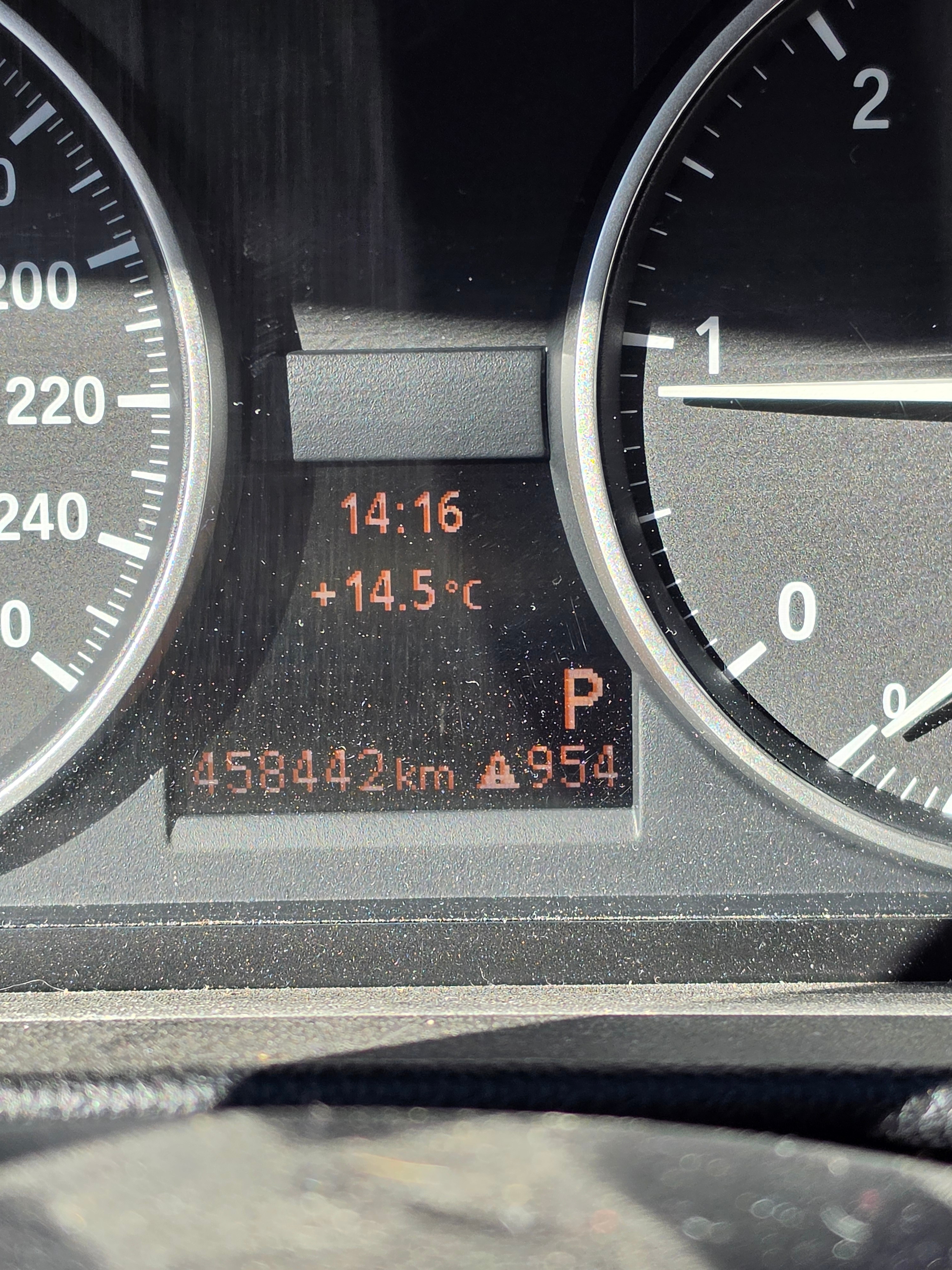 BMW 320 d Touring Automatisk 2010, bild 7/8