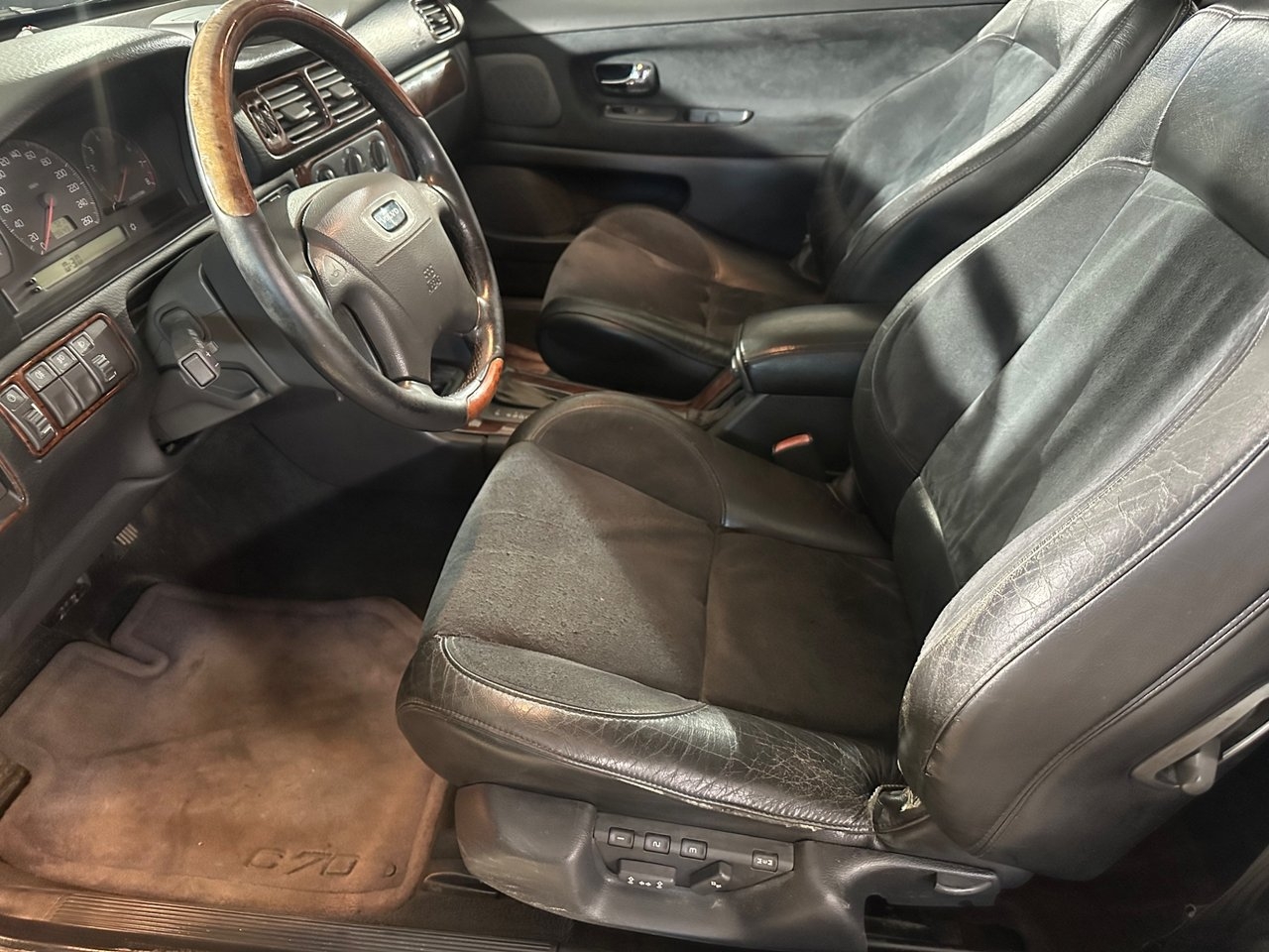 Volvo C70 2001, photo 6/9