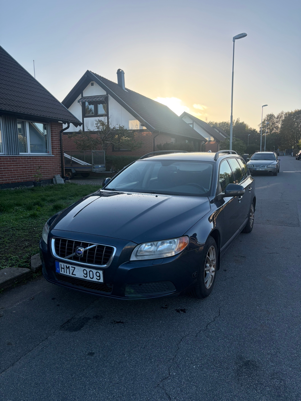 Volvo V70 2.0F Manuell 2009, bild 2/7