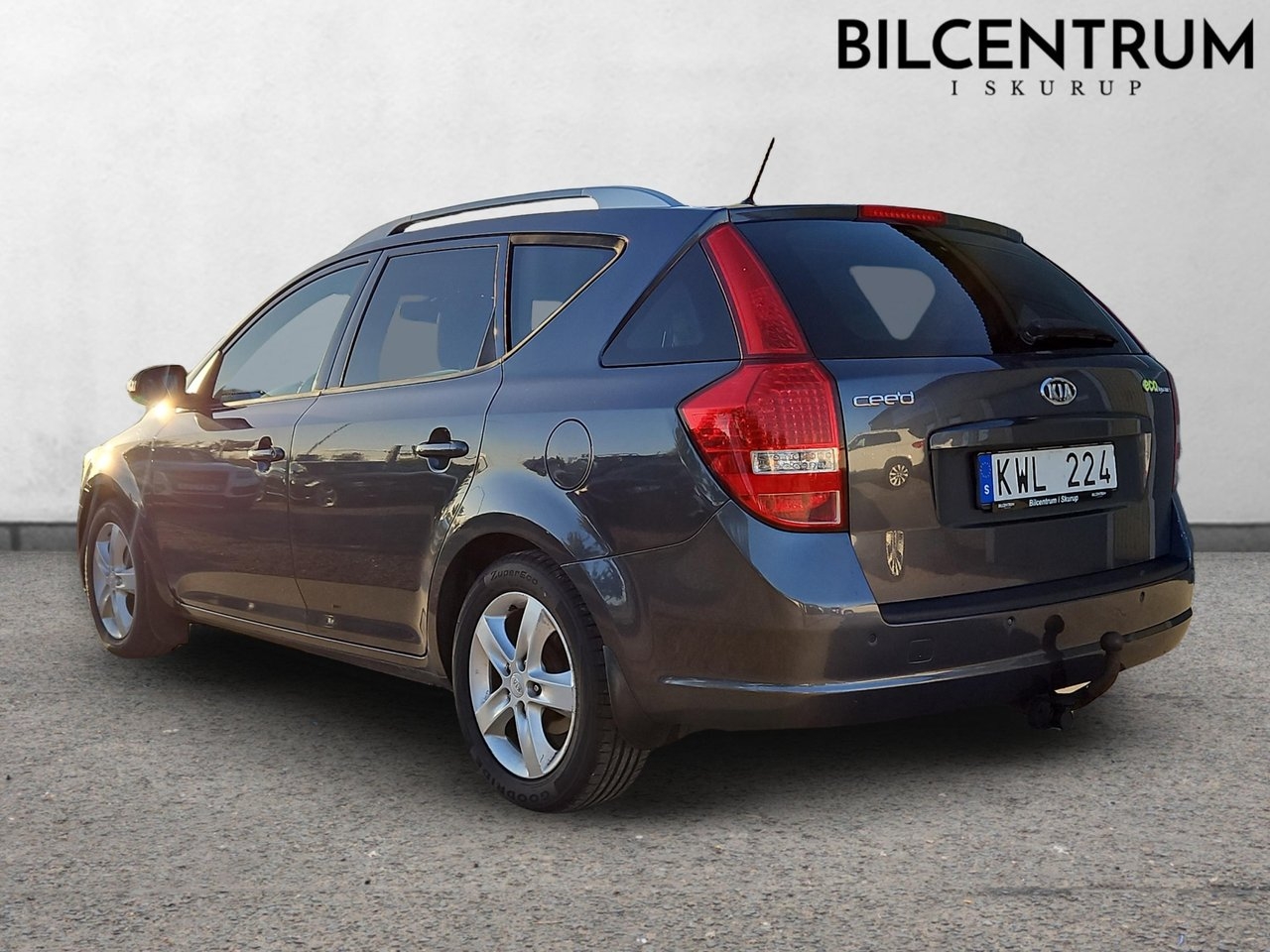 Kia Ceed 2010, bild 4/8