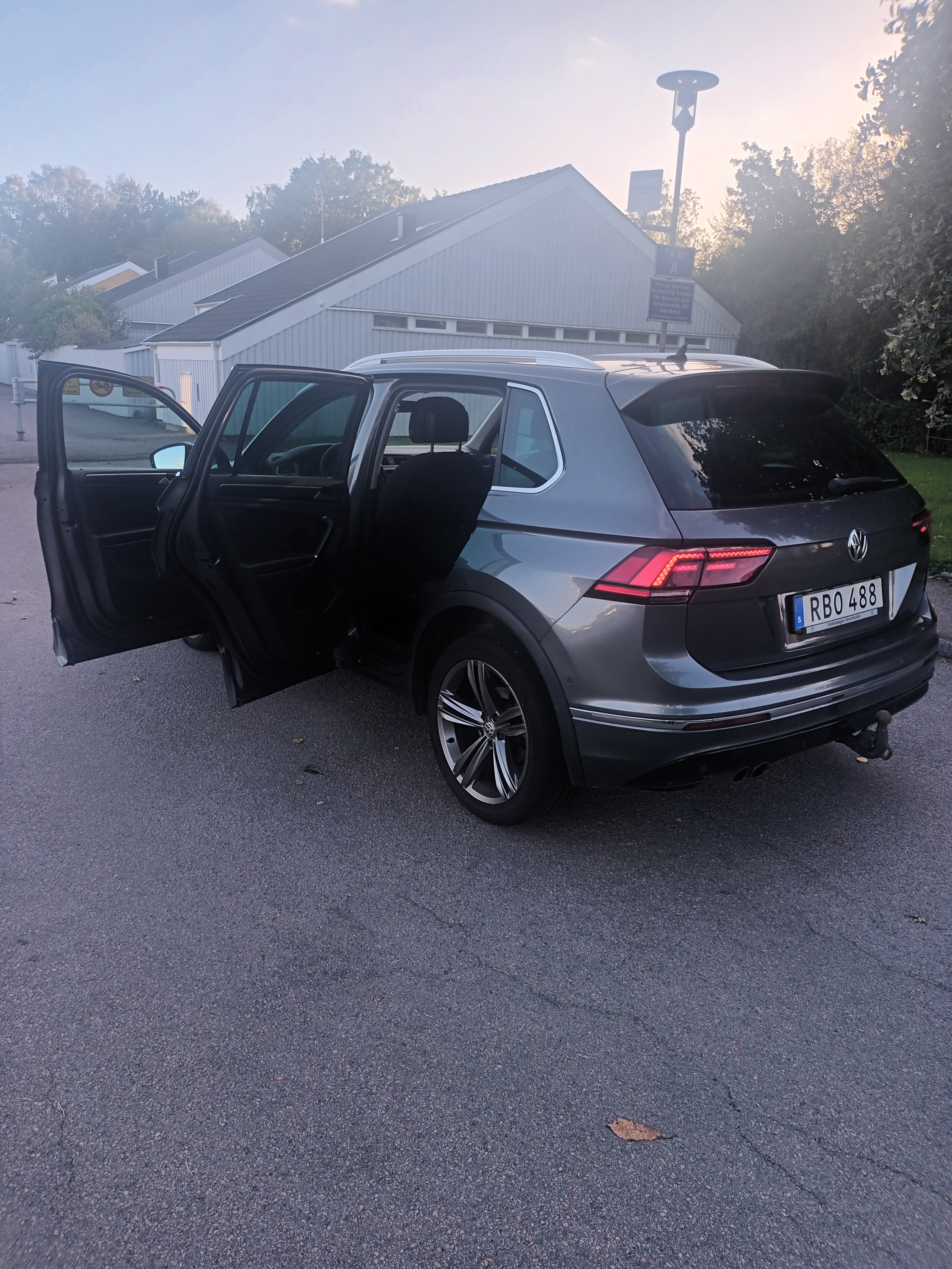 Volkswagen Tiguan 2017, bild 5/7