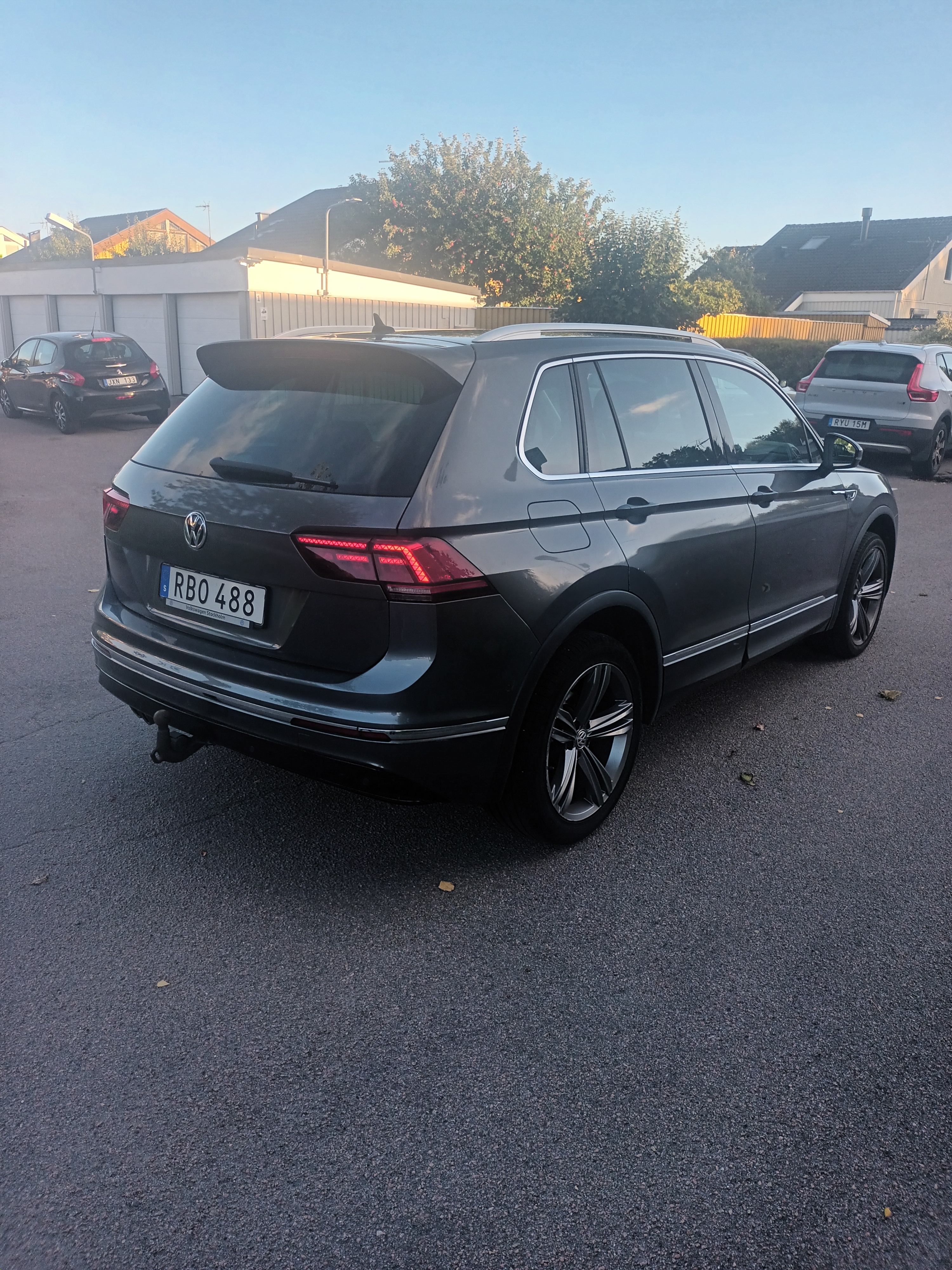 Volkswagen Tiguan 2017, bild 4/7