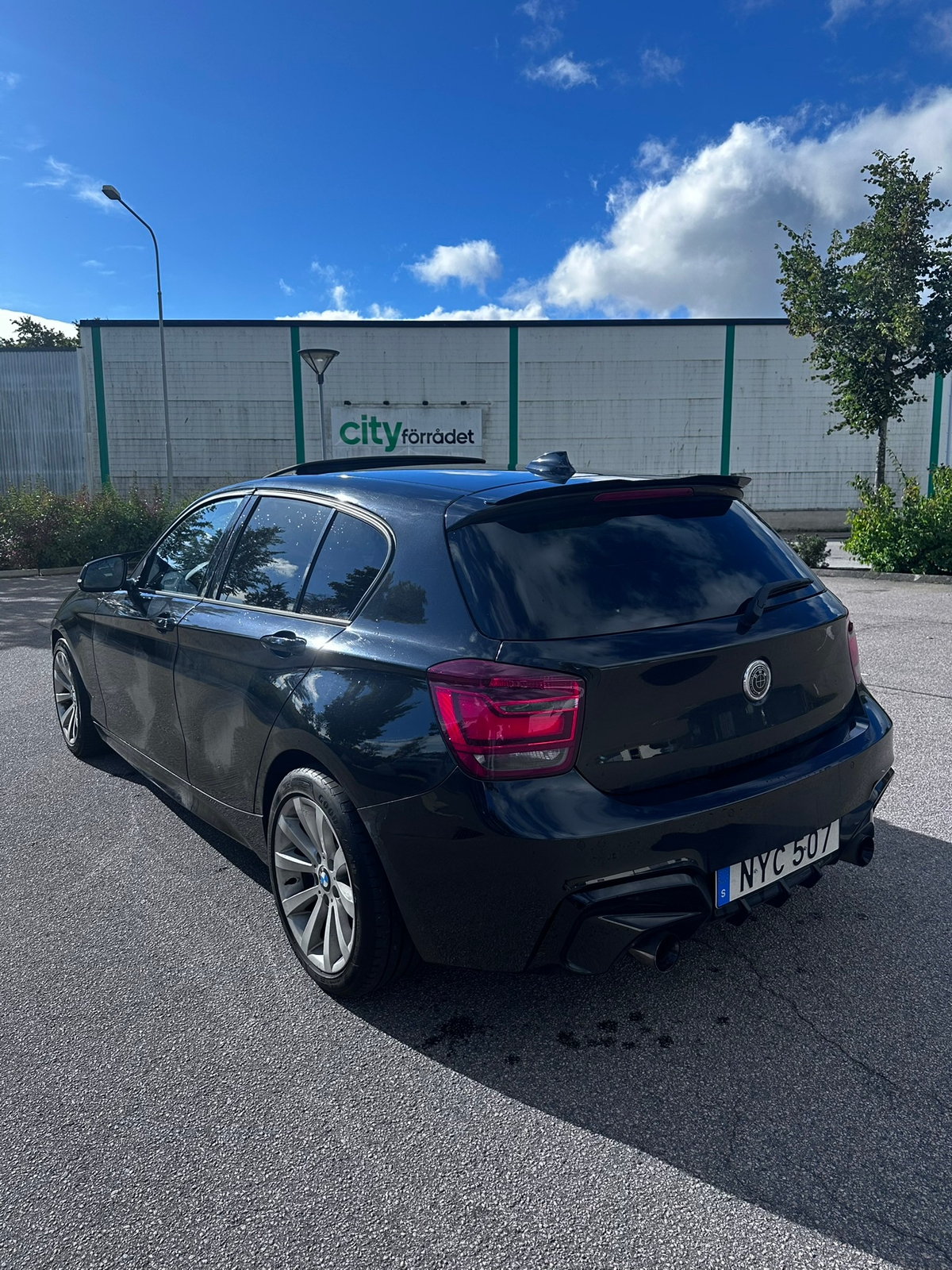BMW M135i xDrive 5-dörrars Steptronic 2014, kuva 4/10