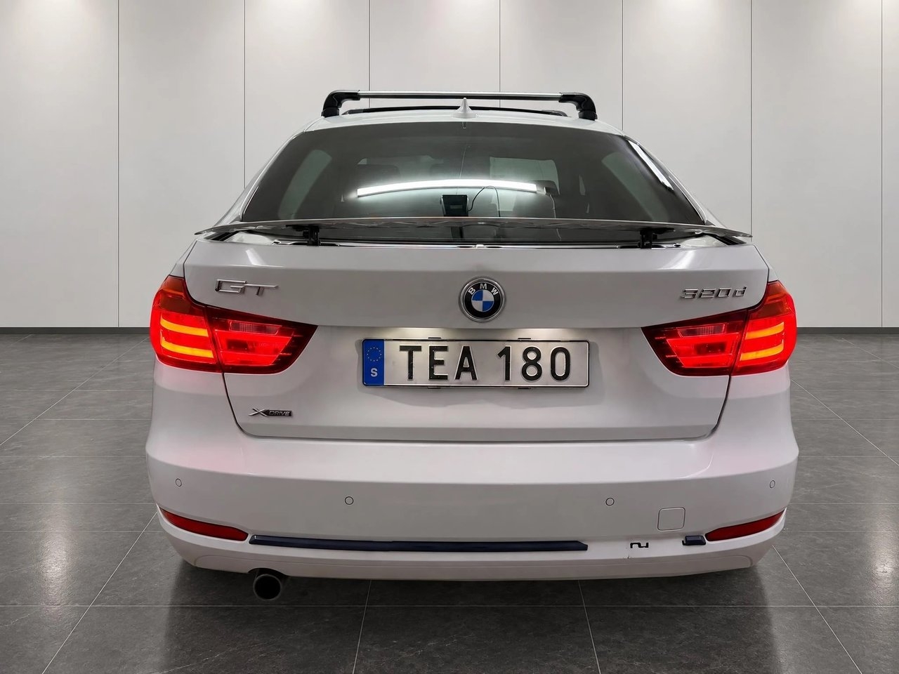 BMW 320 2015, bild 7/10