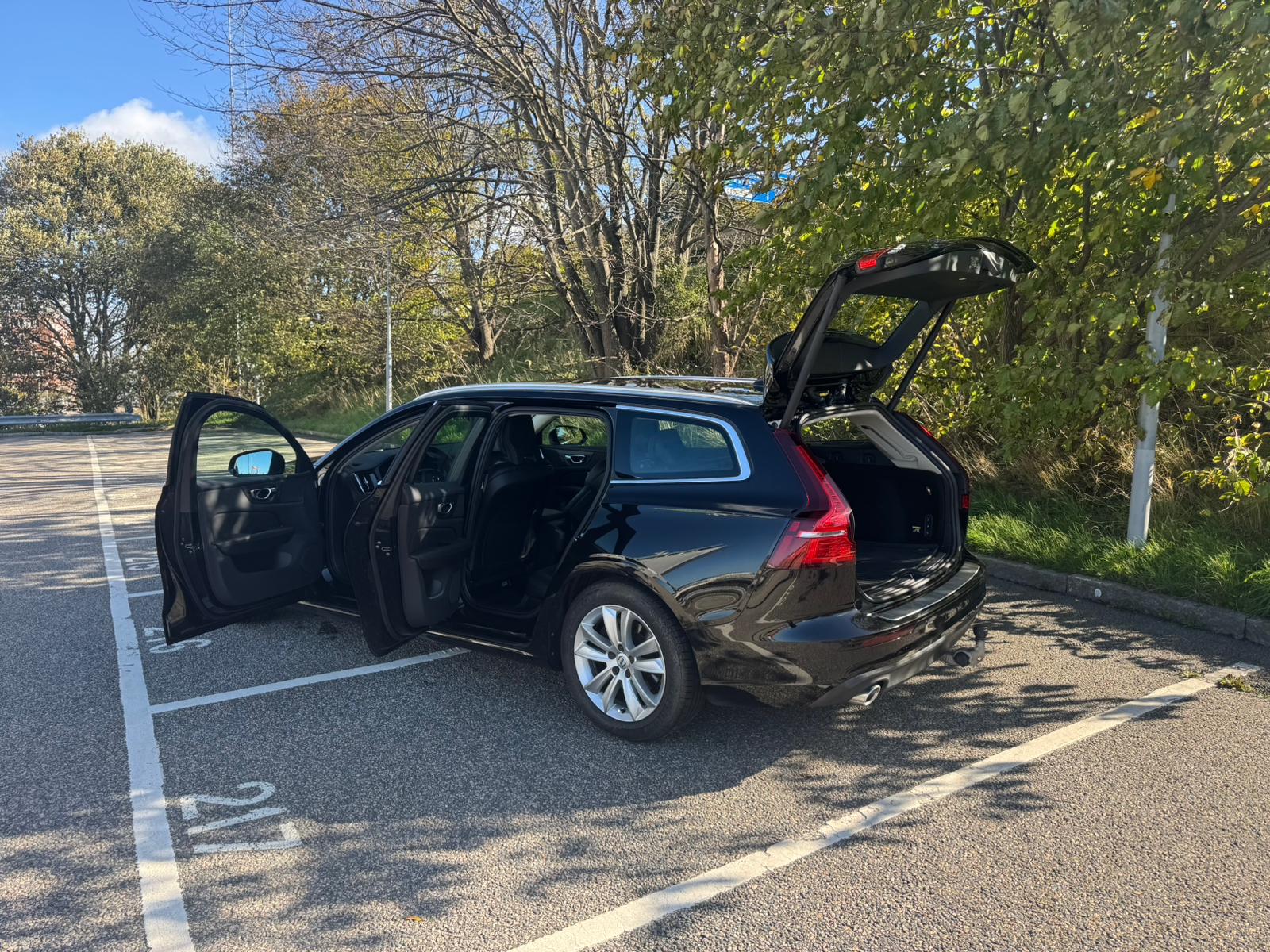Volvo V60 D3 AWD Geartronic 2019, bild 3/10