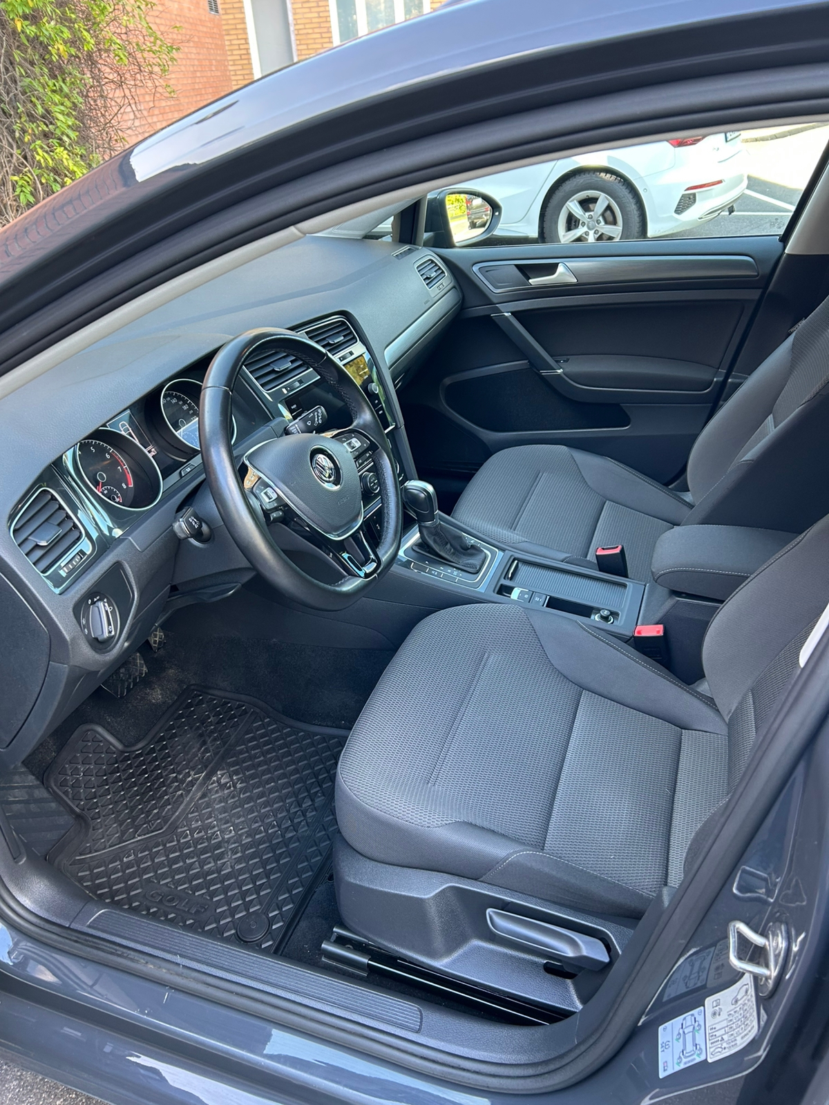 Volkswagen Golf 2018, bild 5/9