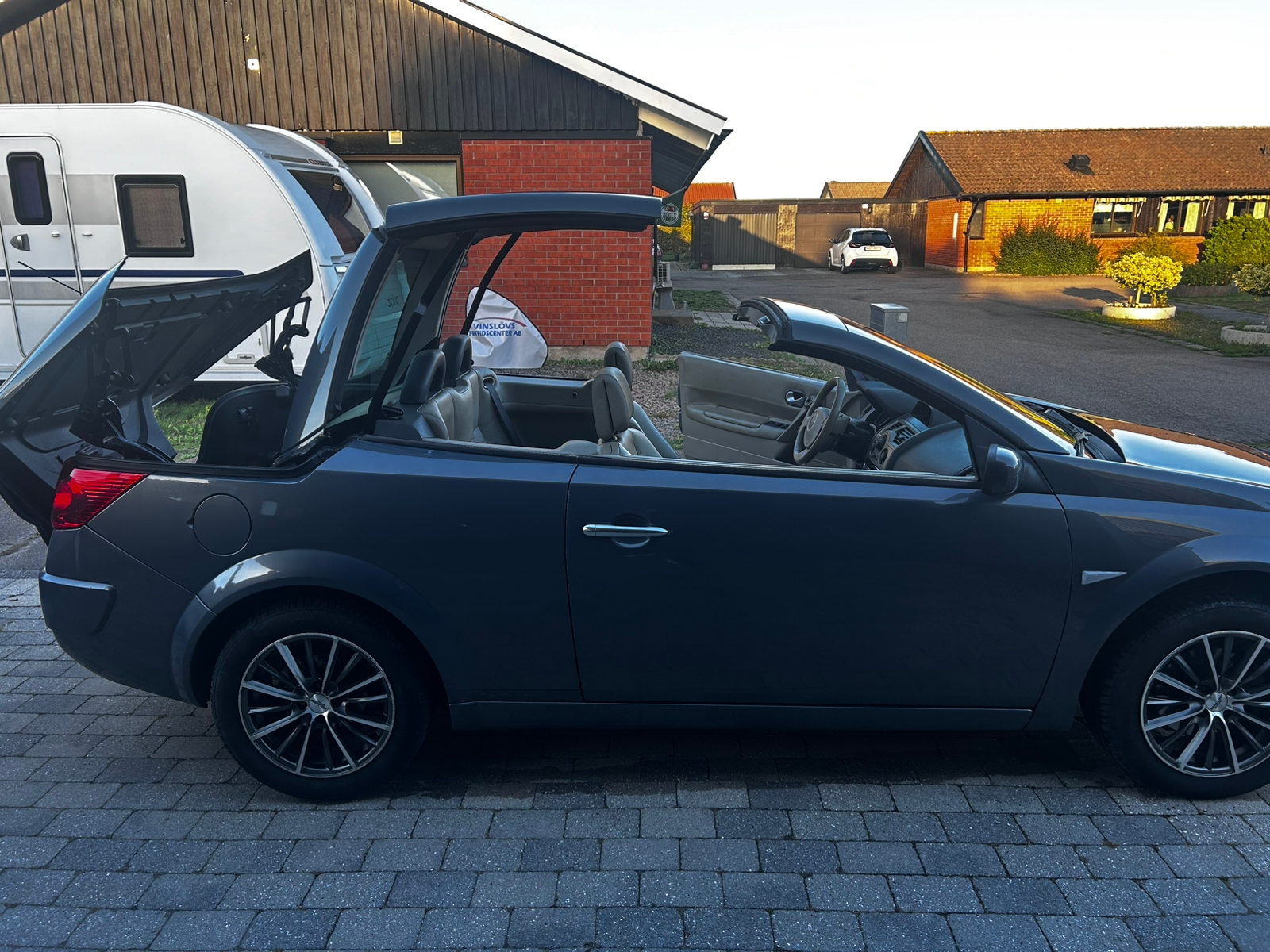 Renault Megane 2007, bild 2/6
