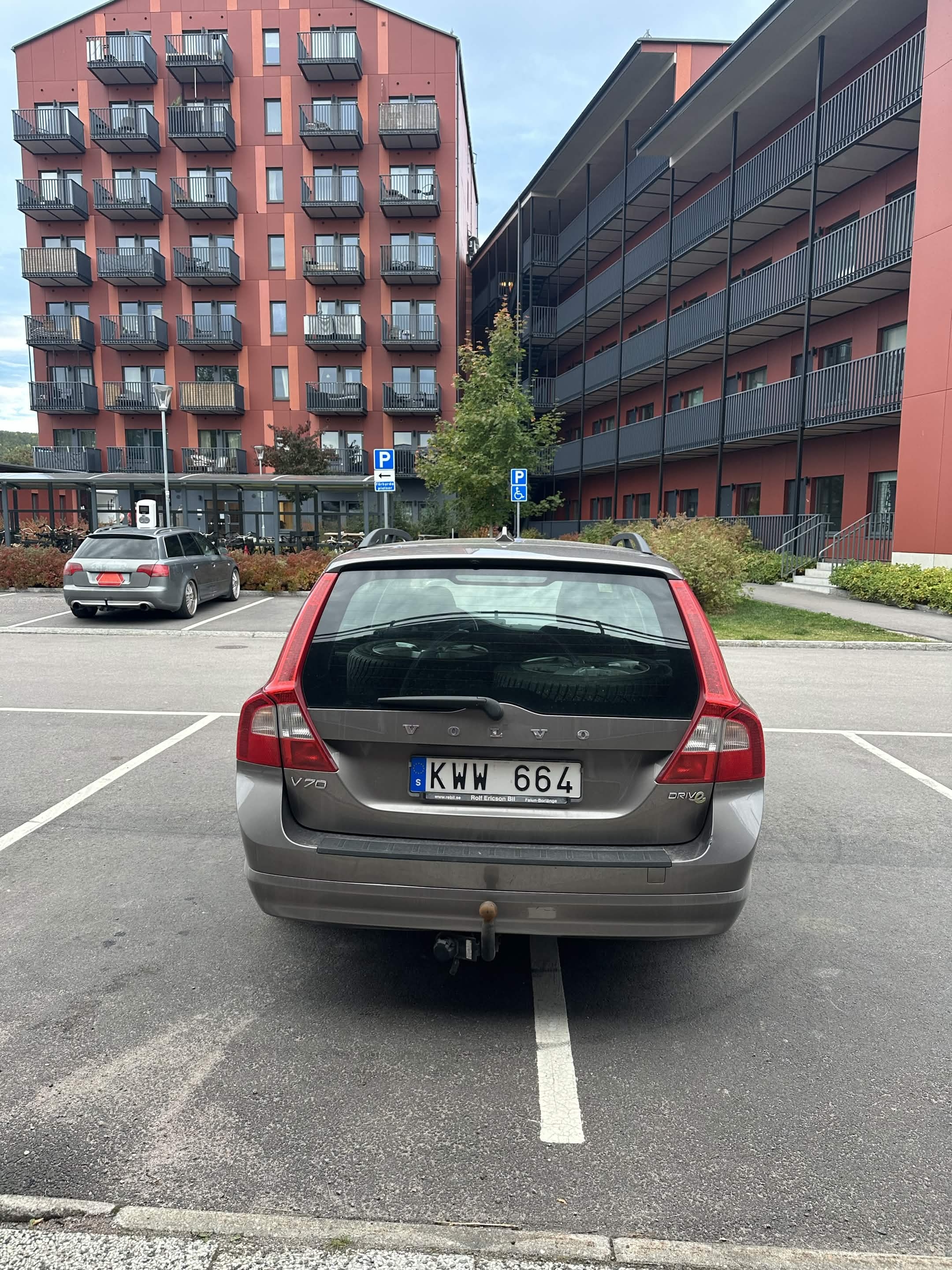 Volvo V70 1.6 D DRIVe Manuell 2011, kuva 5/10