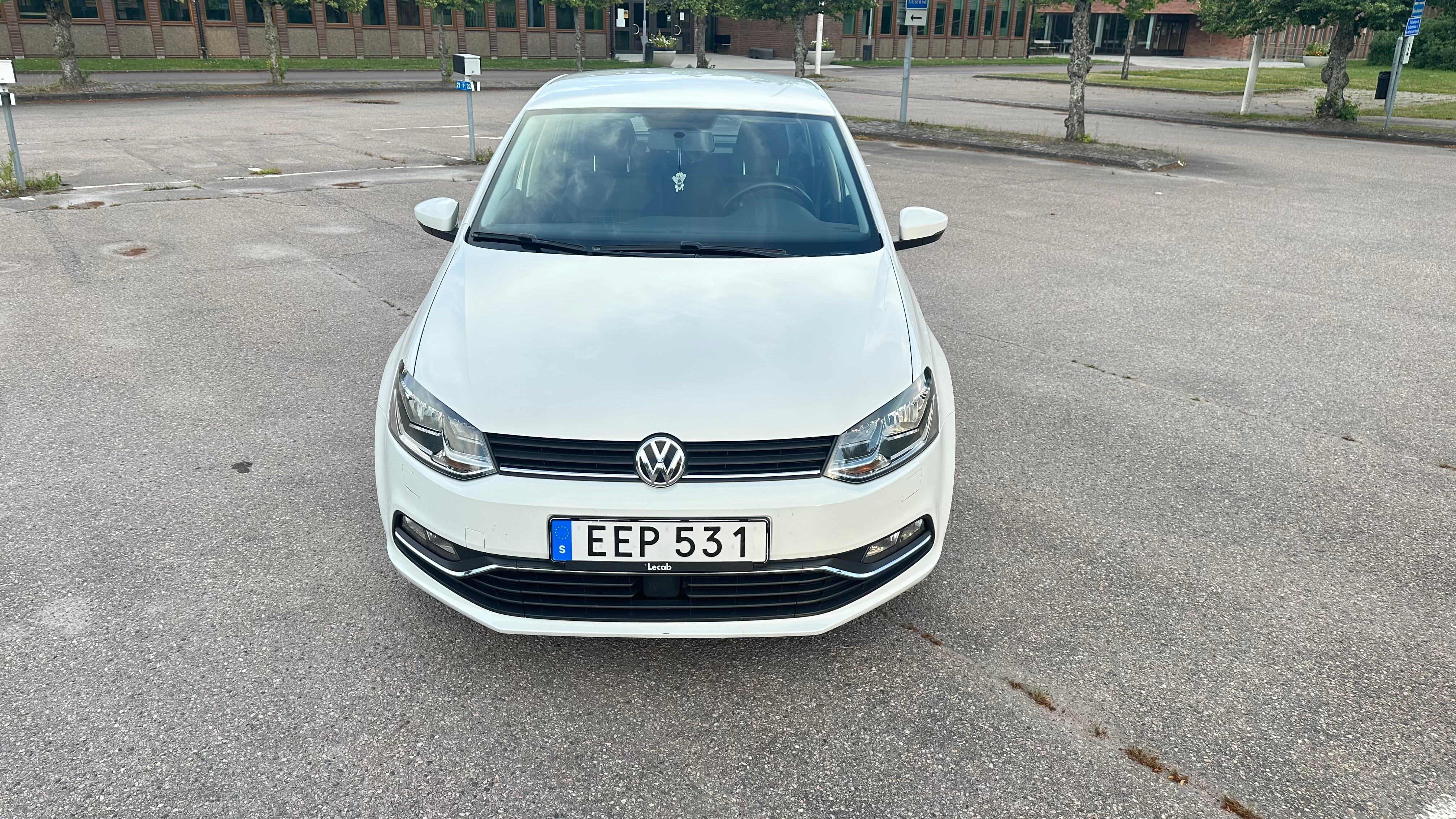Volkswagen Polo 2016, bild 2/10