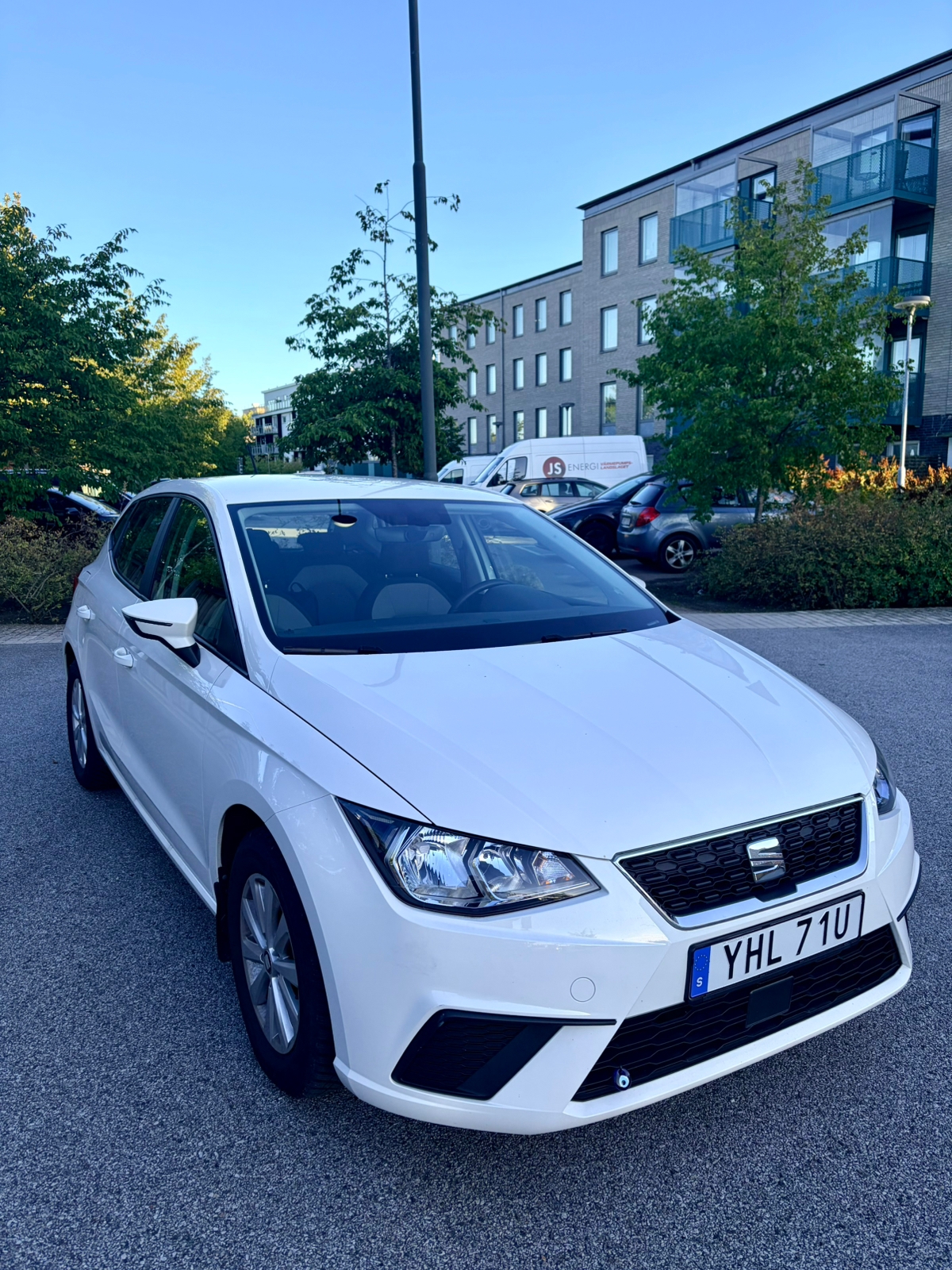 Seat Ibiza 1.0 TSI Manuell 2020, bild 2/9