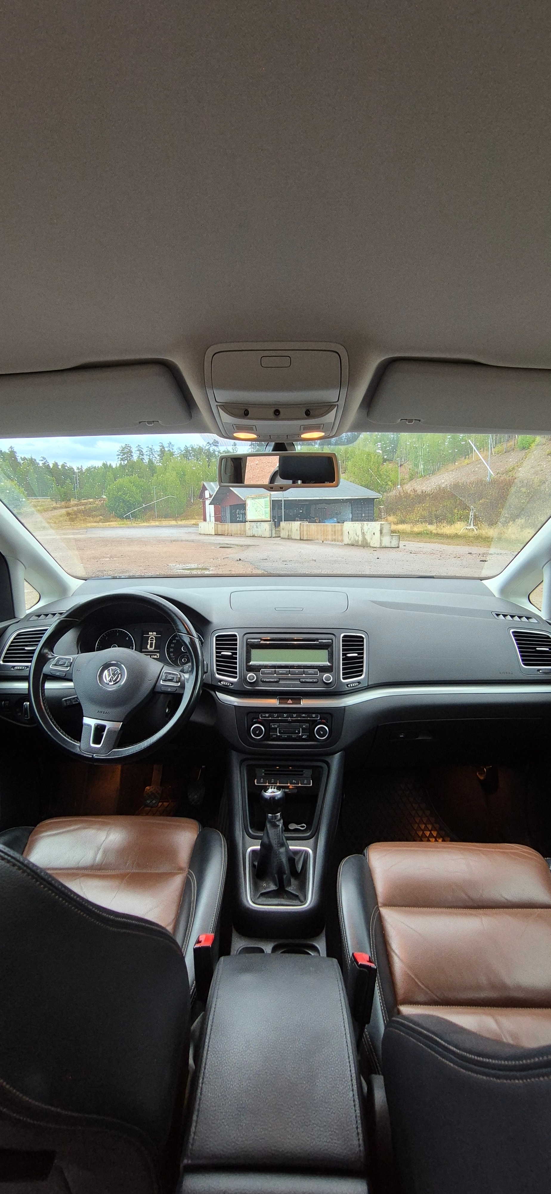 Volkswagen Sharan 2011, bild 7/9