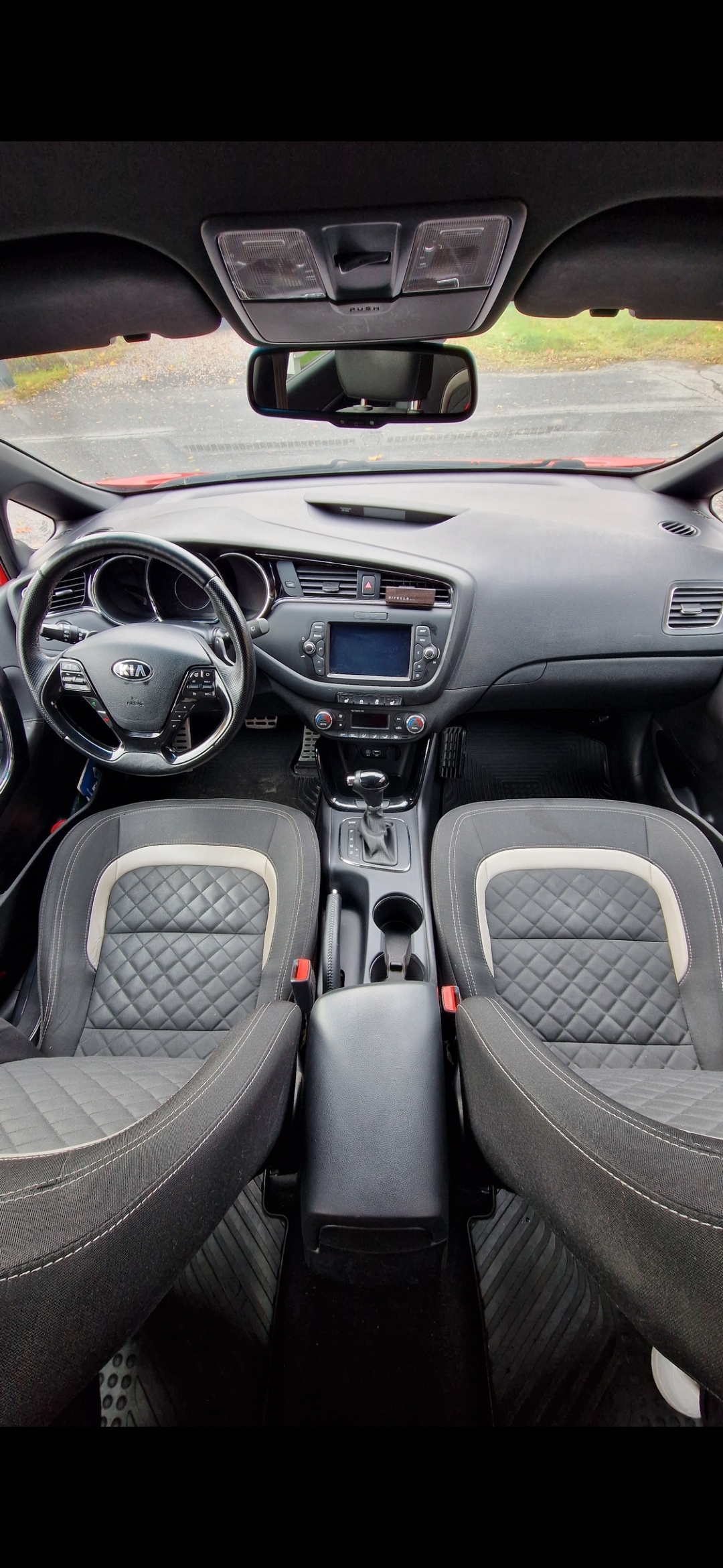 Kia Ceed _sw 1.6 CRDi DCT 2016, bild 5/9