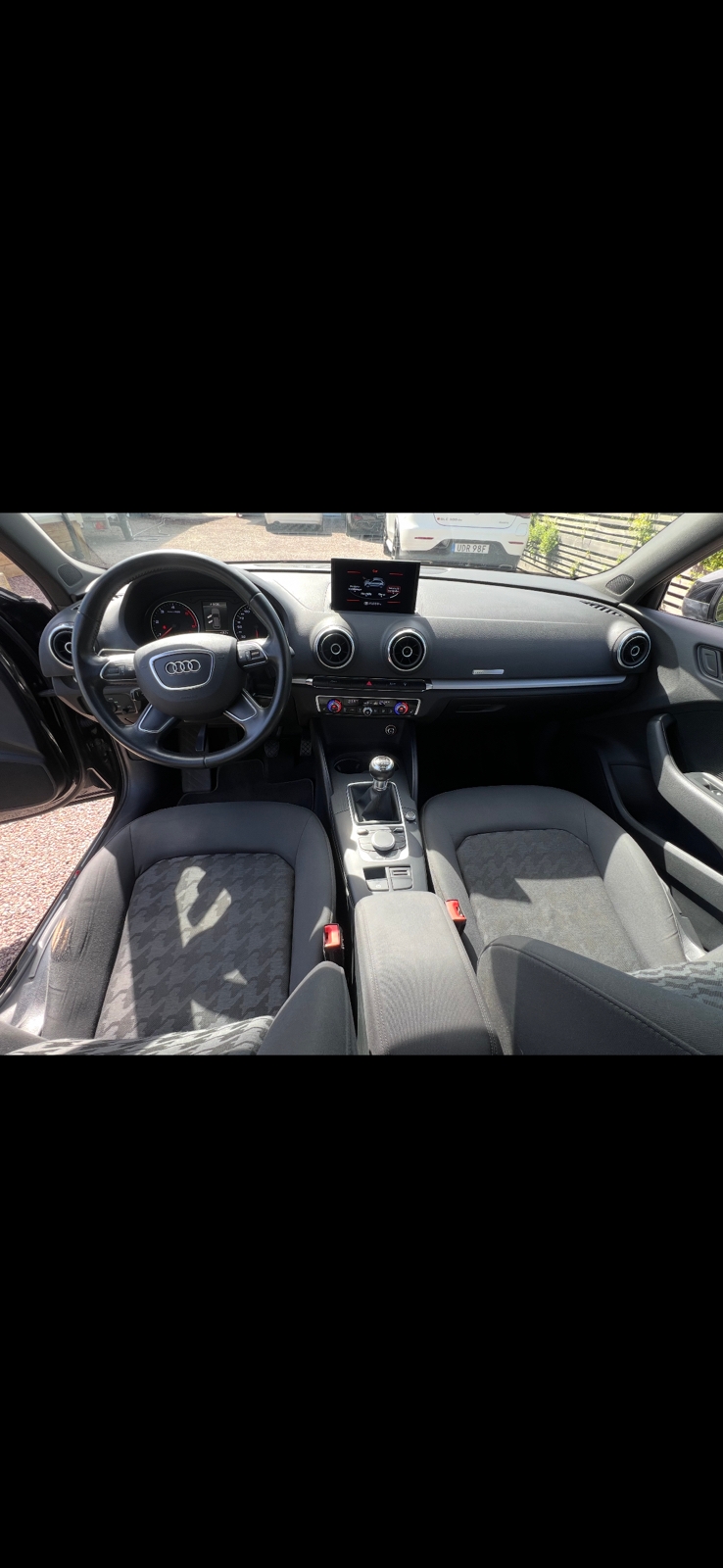 Audi A3 Sportback 1.6 TDI Manuell 2016, bild 7/9