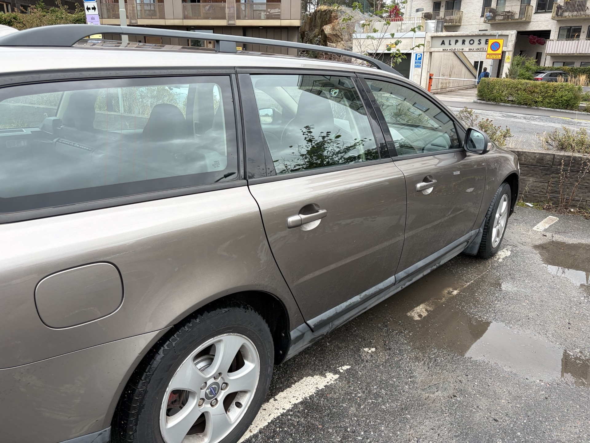 Volvo V70 2.5T Geartronic 2009, photo 4/8