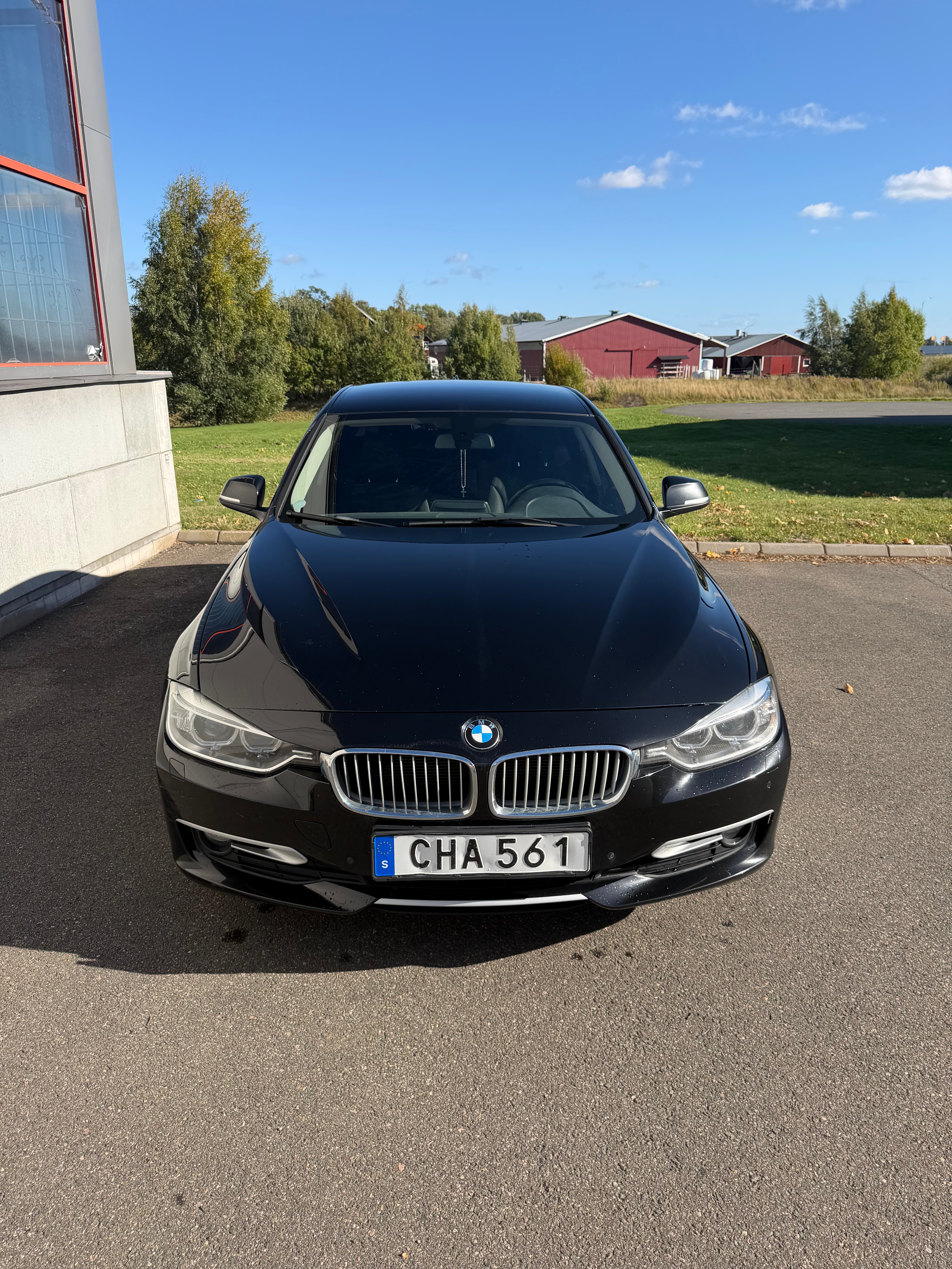 BMW 320 d Sedan Steptronic 2014, bild 6/6