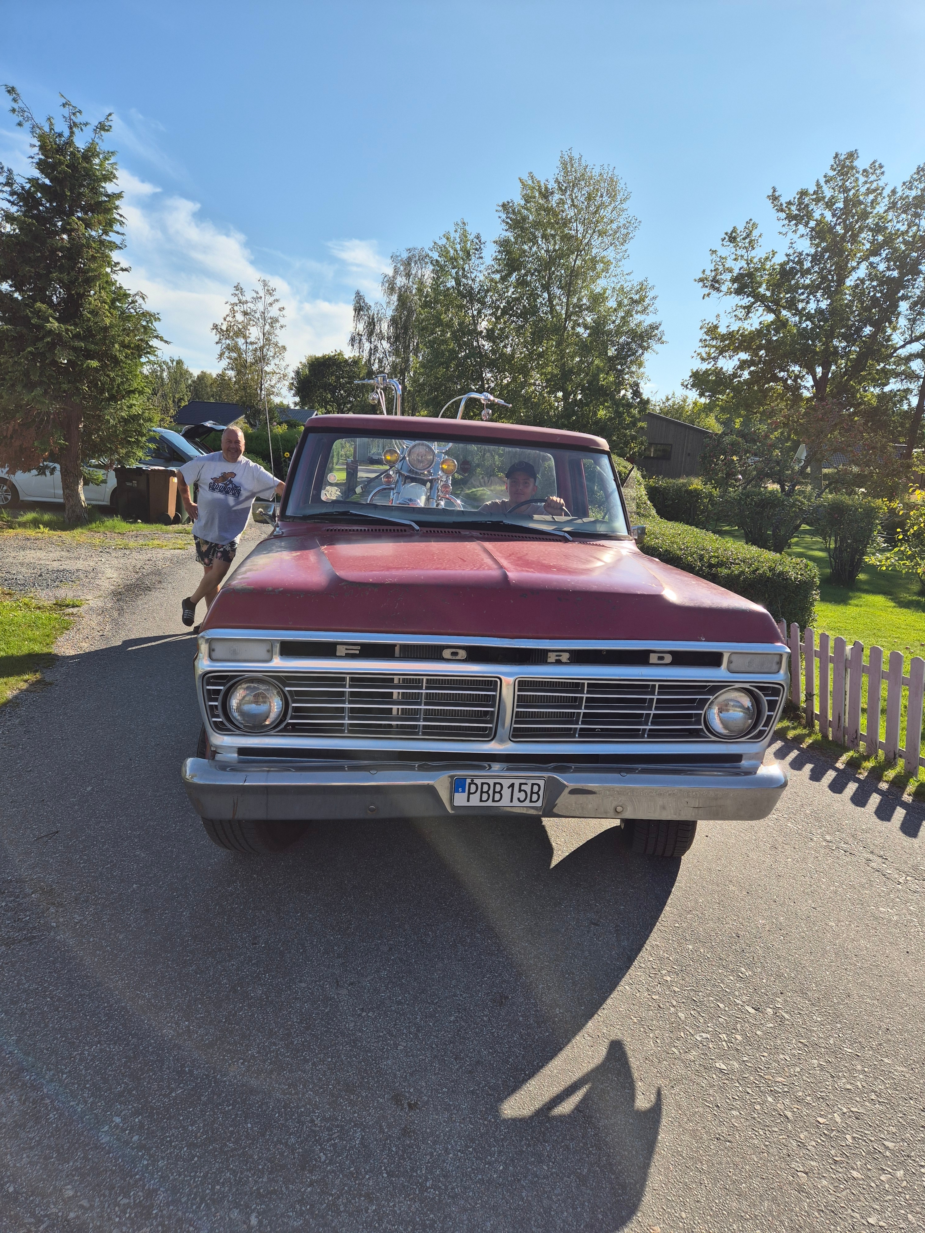 Ford F100 Enkelhytt 5.0 V8 1974, bild 3/6