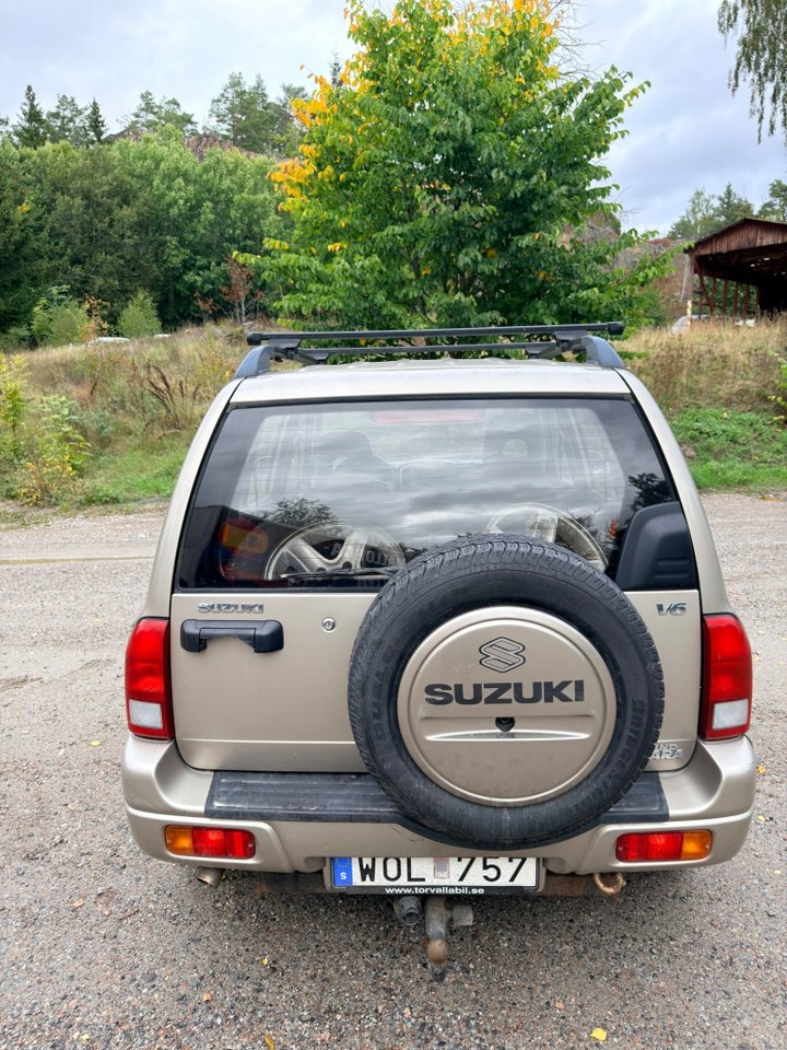 Suzuki Grand Vitara 2005, kuva 4/10