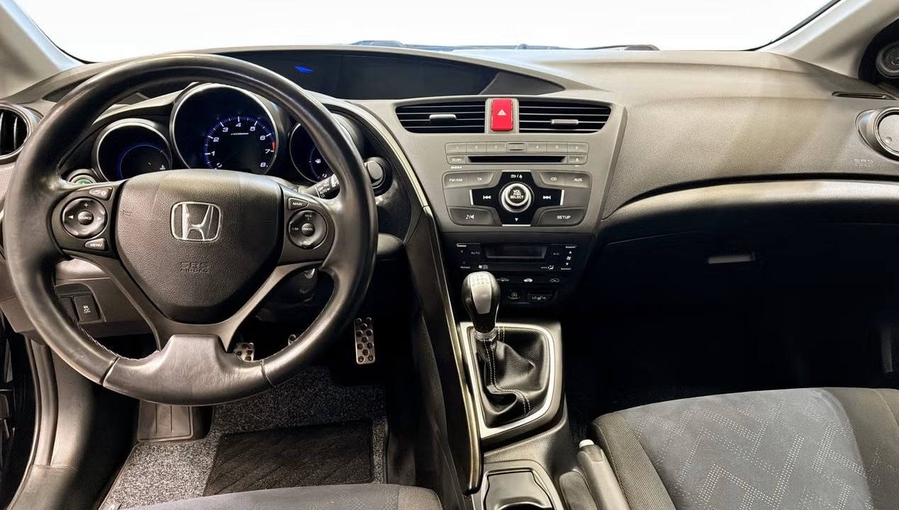 Honda Civic 1.3 i-VTEC Manuell 2012, bild 4/10