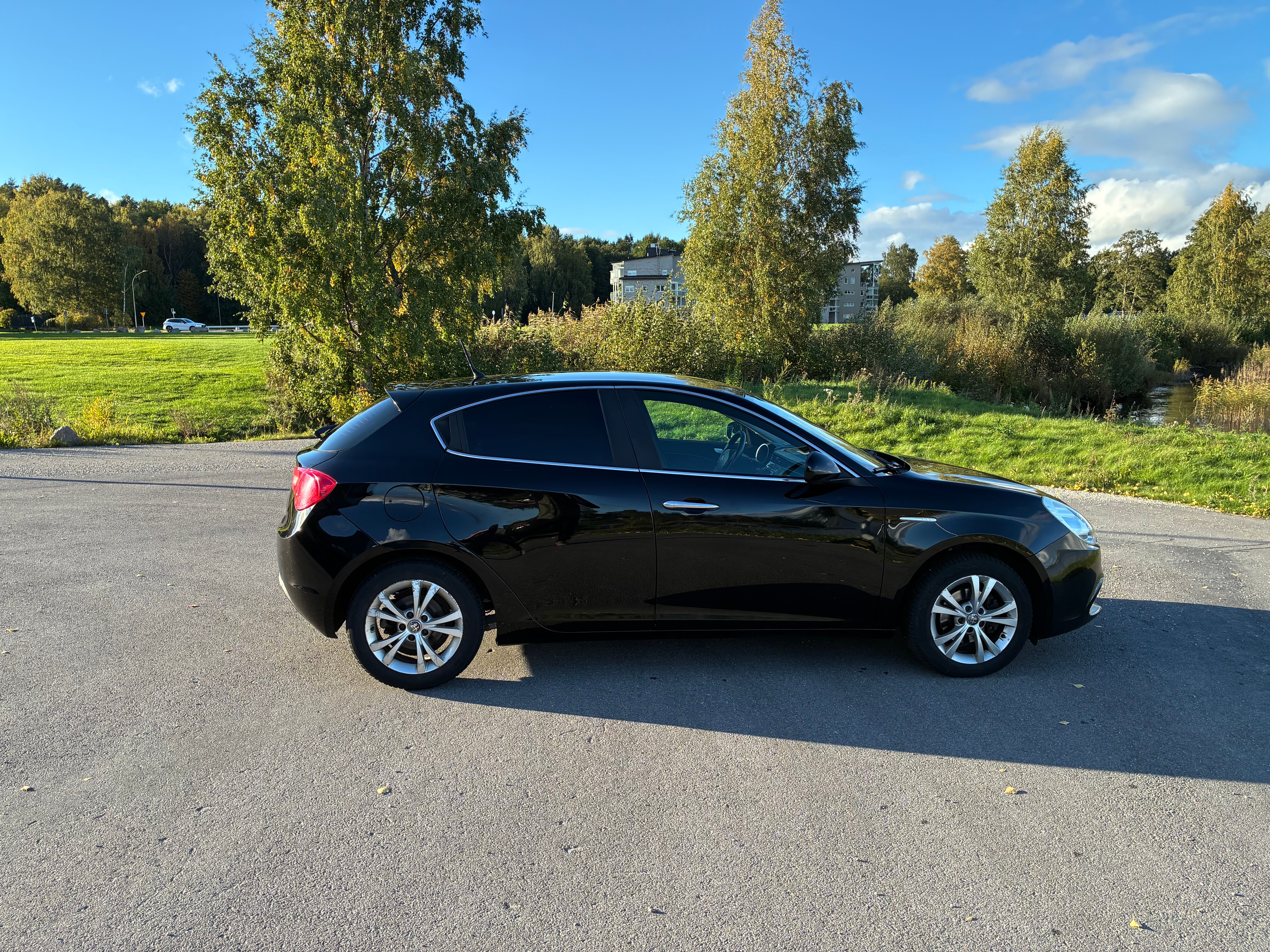 Alfa Romeo Giulietta 1.4 TB 16V Manuell 2011, bild 6/10