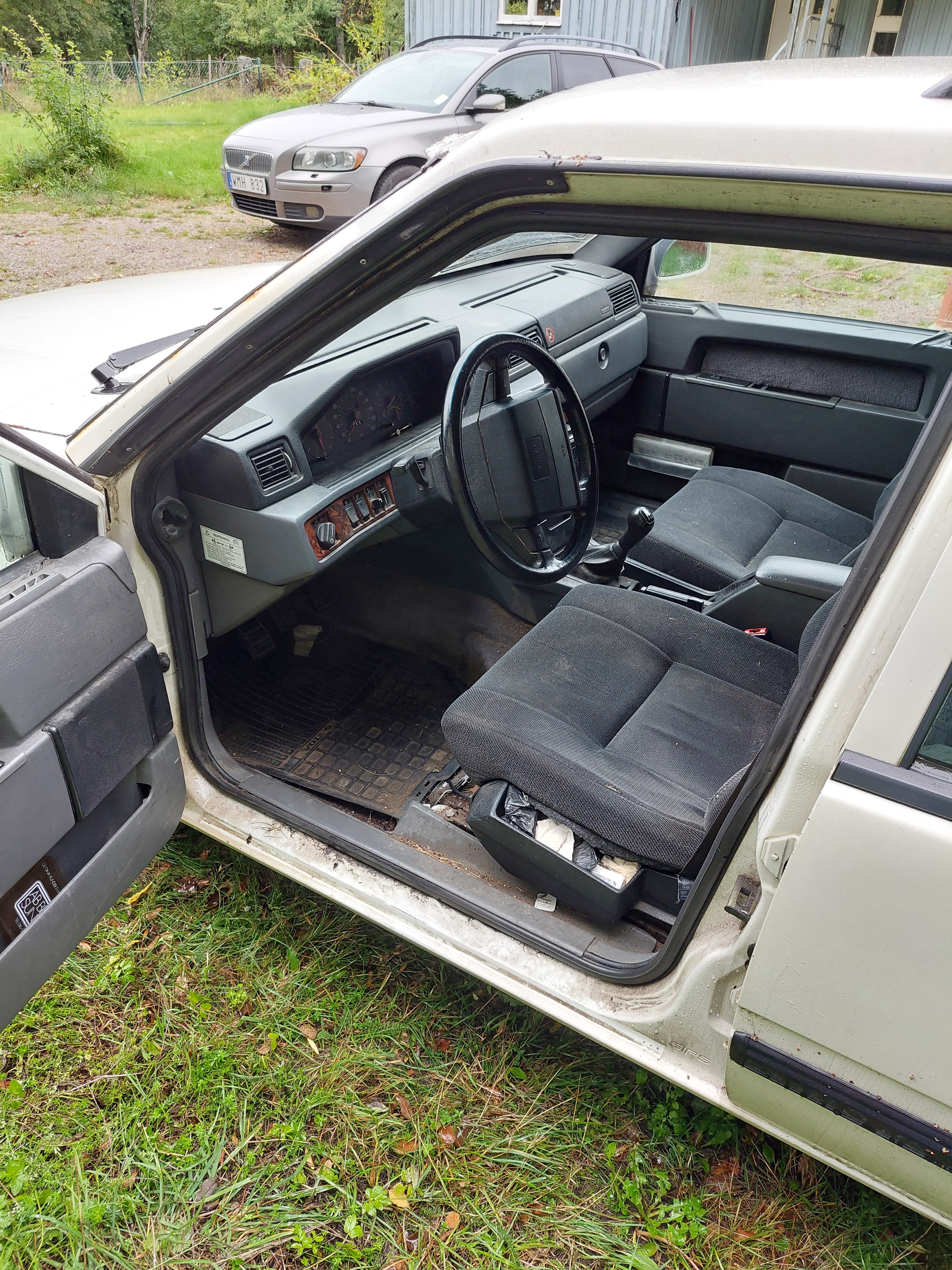 Volvo 940 Kombi 2.3 Manuell 1997, bild 4/6