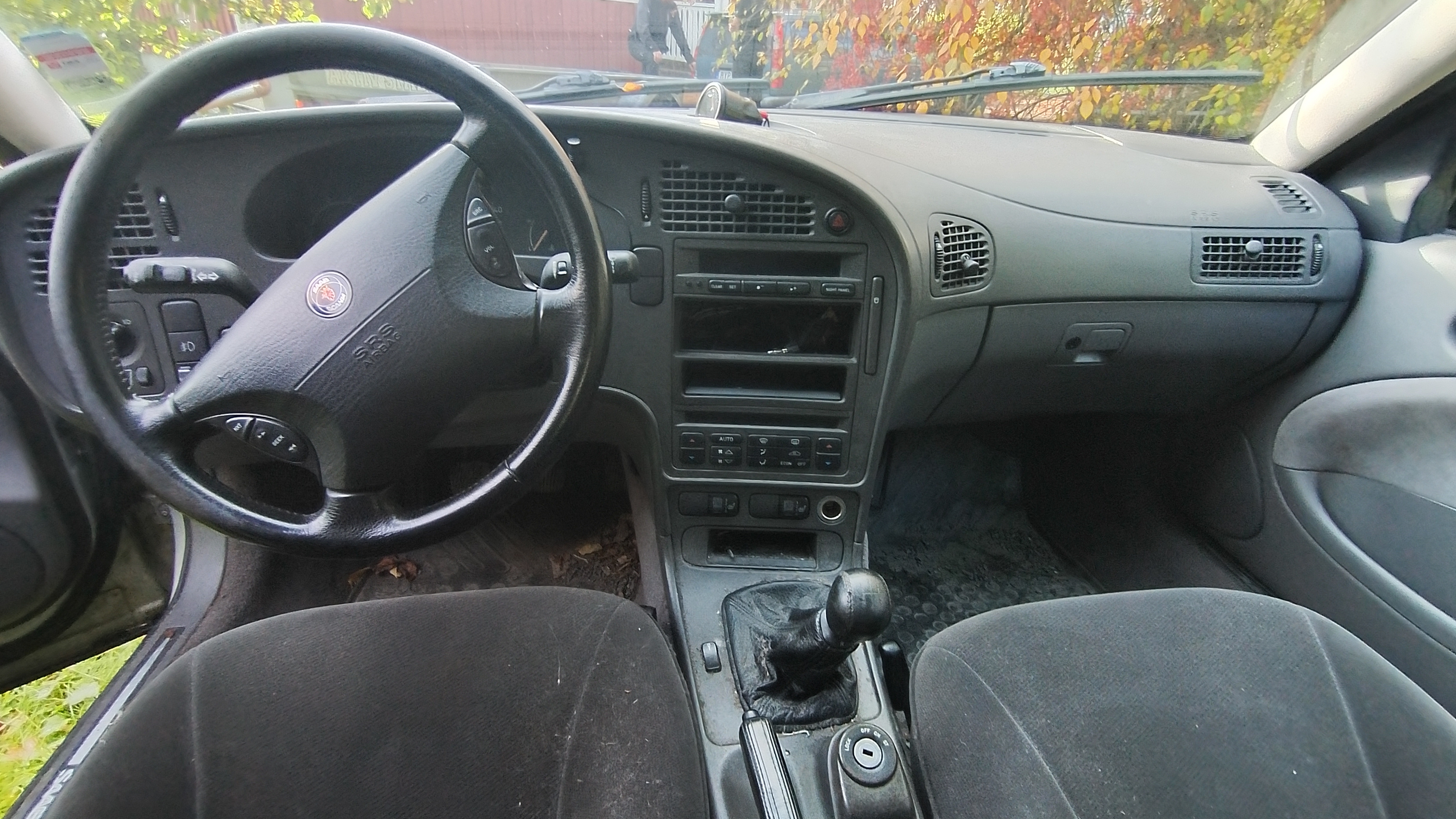 Saab 9-5 SportSedan 2.3 T Manuell 2000, bild 3/10