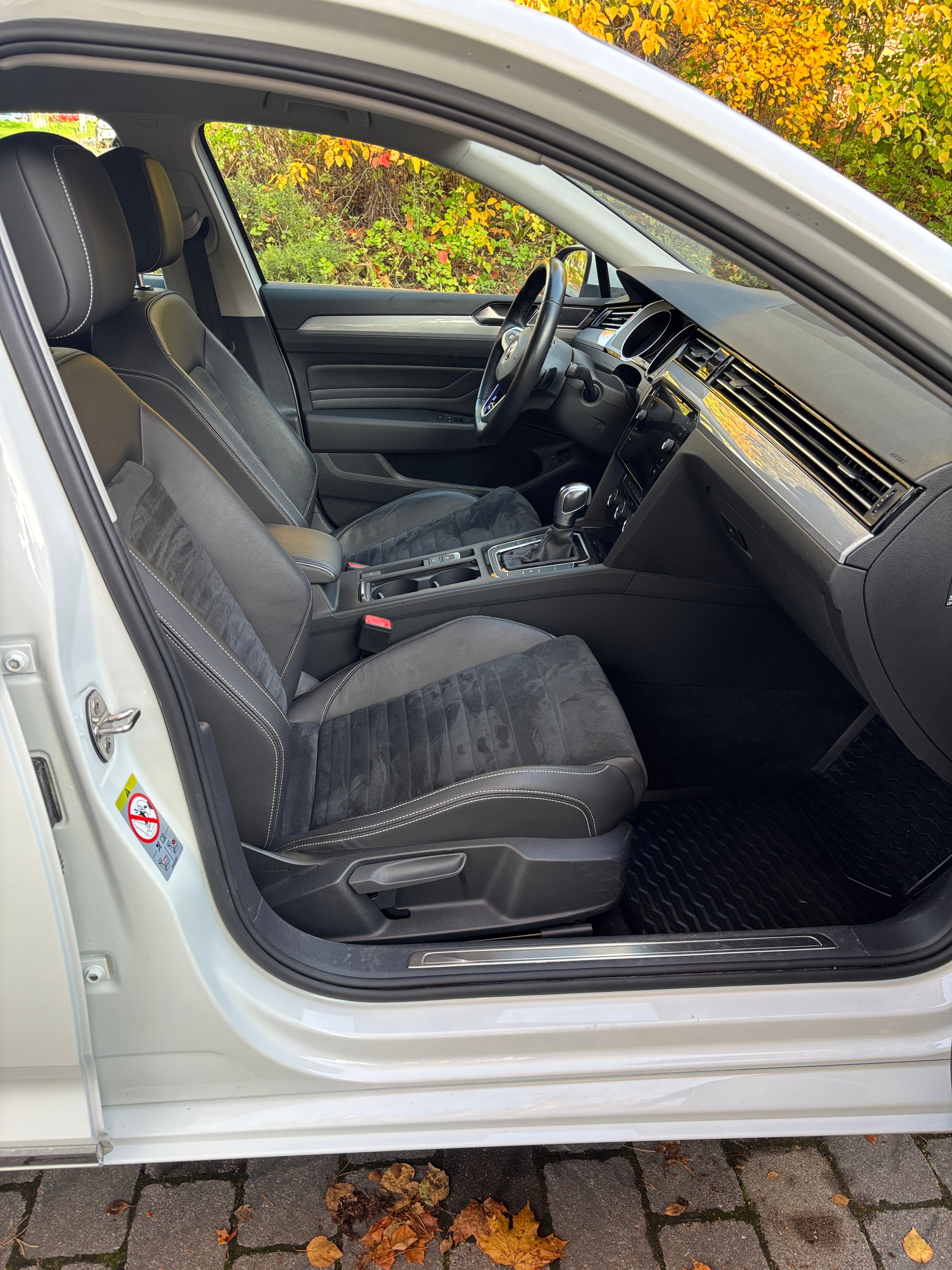 Volkswagen Passat 2020, kuva 5/10