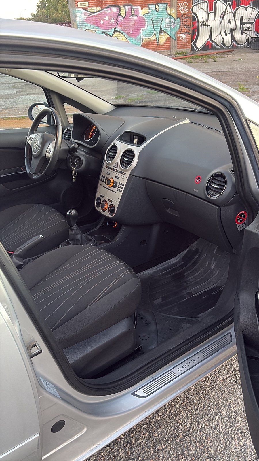 Opel Corsa 5-dörrar 1.2 Twinport Manuell 2007, bild 7/10