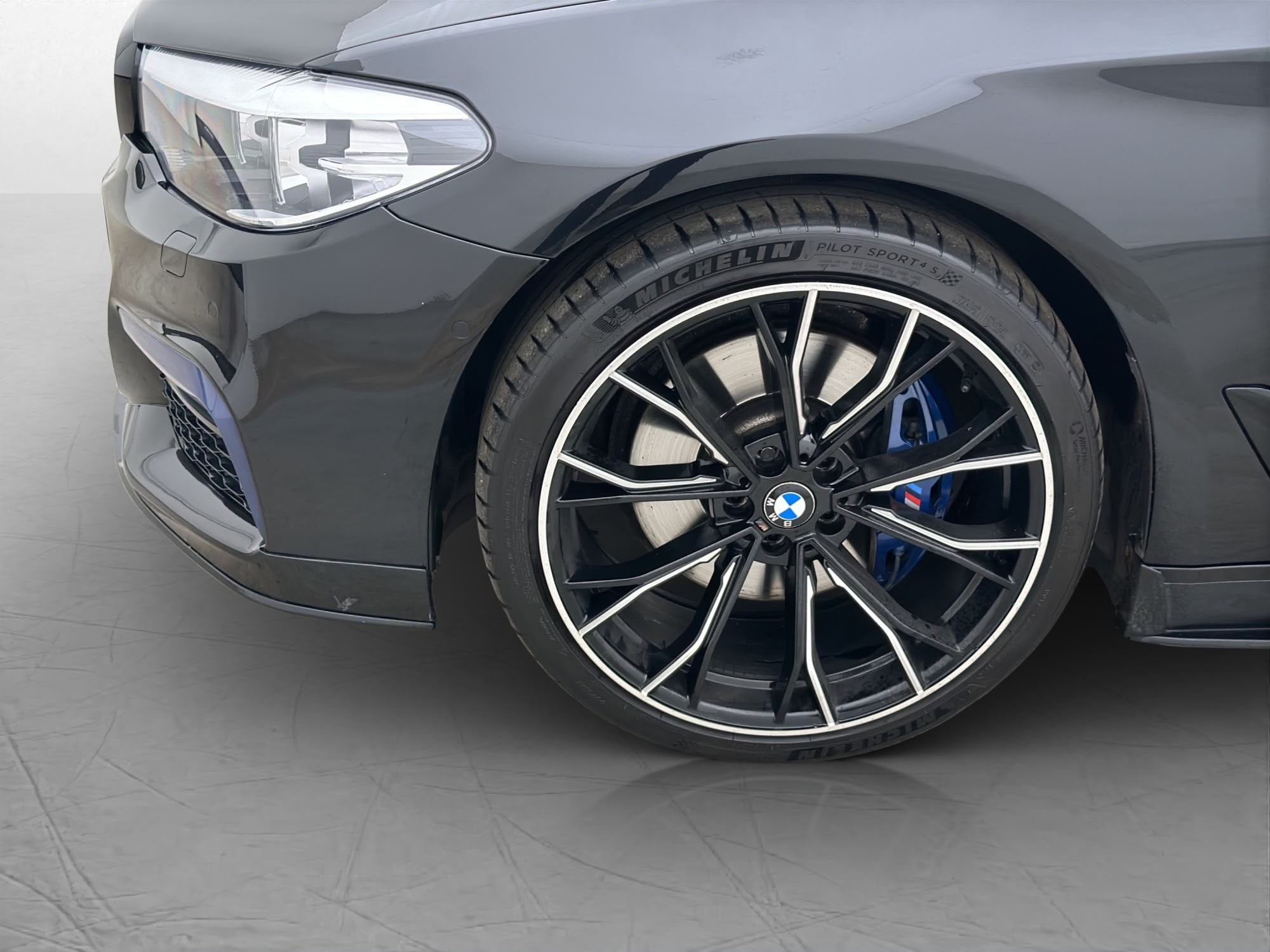 BMW 530 i xDrive Sedan Steptronic 2019, bild 6/6